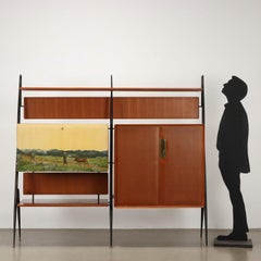 Armario de Silvio Cavatorta años 60 con compartimento para bar