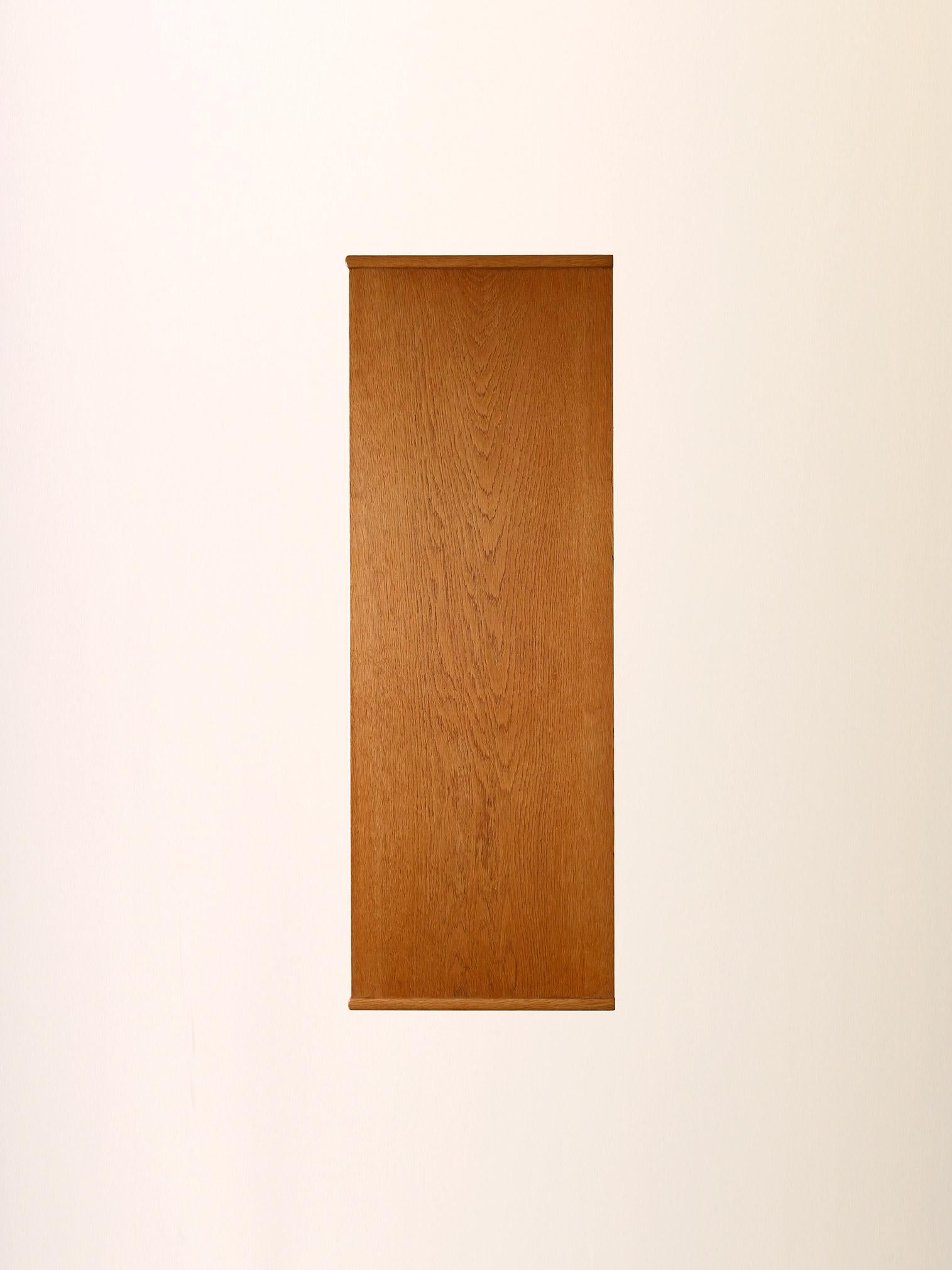 1960er Dielenschrank aus skandinavischer Eiche im Angebot 1
