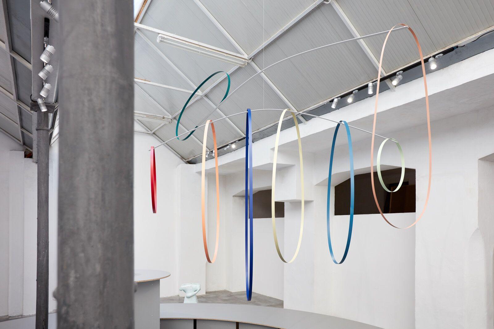 Mobile Kinetic Sculpture by Max Lipsey (21. Jahrhundert und zeitgenössisch) im Angebot