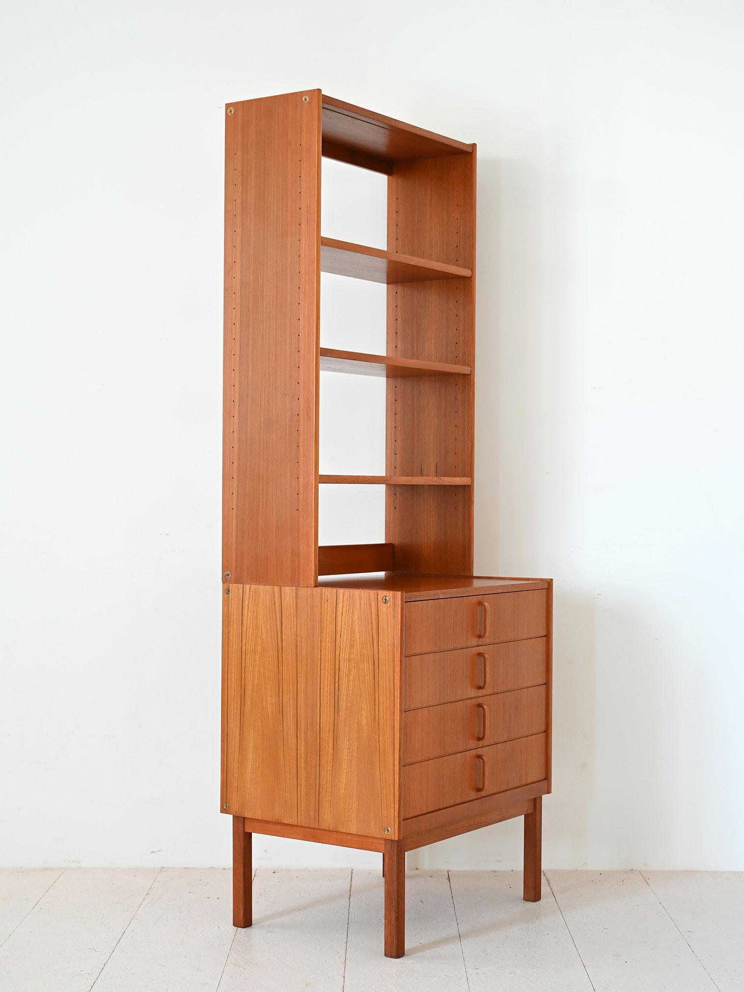 Scandinavian Modern Mobile libreria con cassetti Bodafors