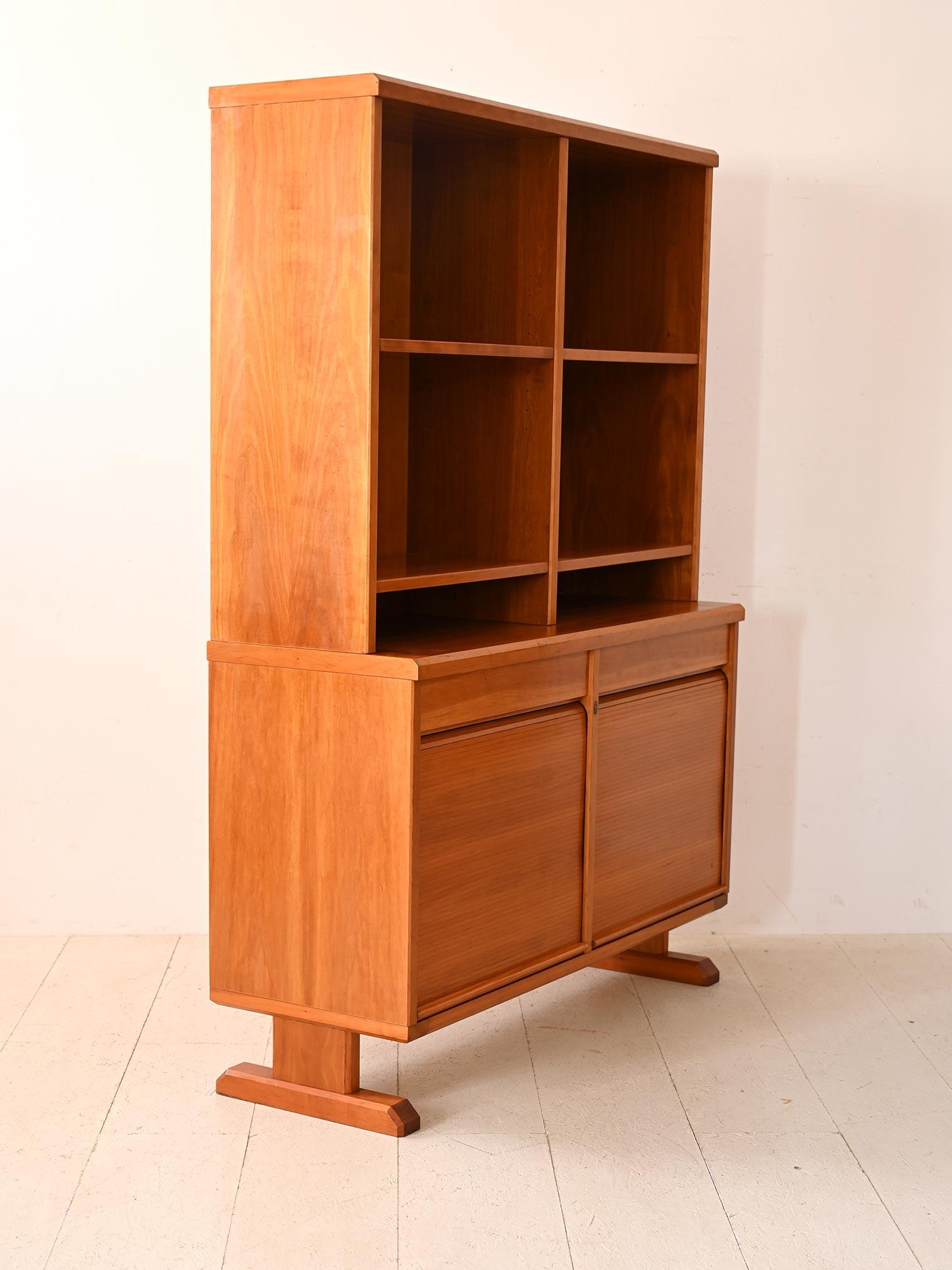 Scandinavian Bibliothèque scandinave en vente
