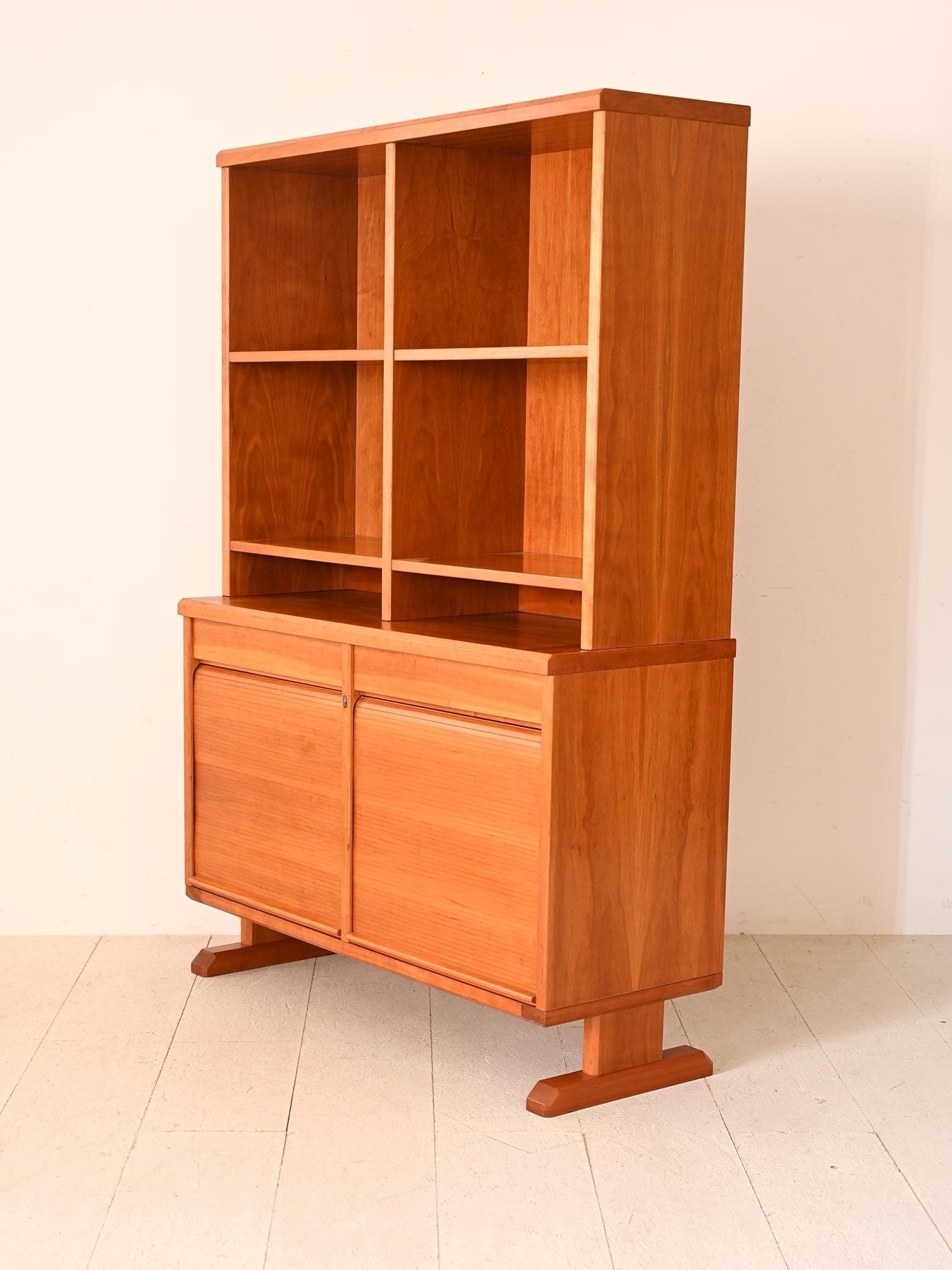 Bibliothèque scandinave Bon état - En vente à Brescia, IT