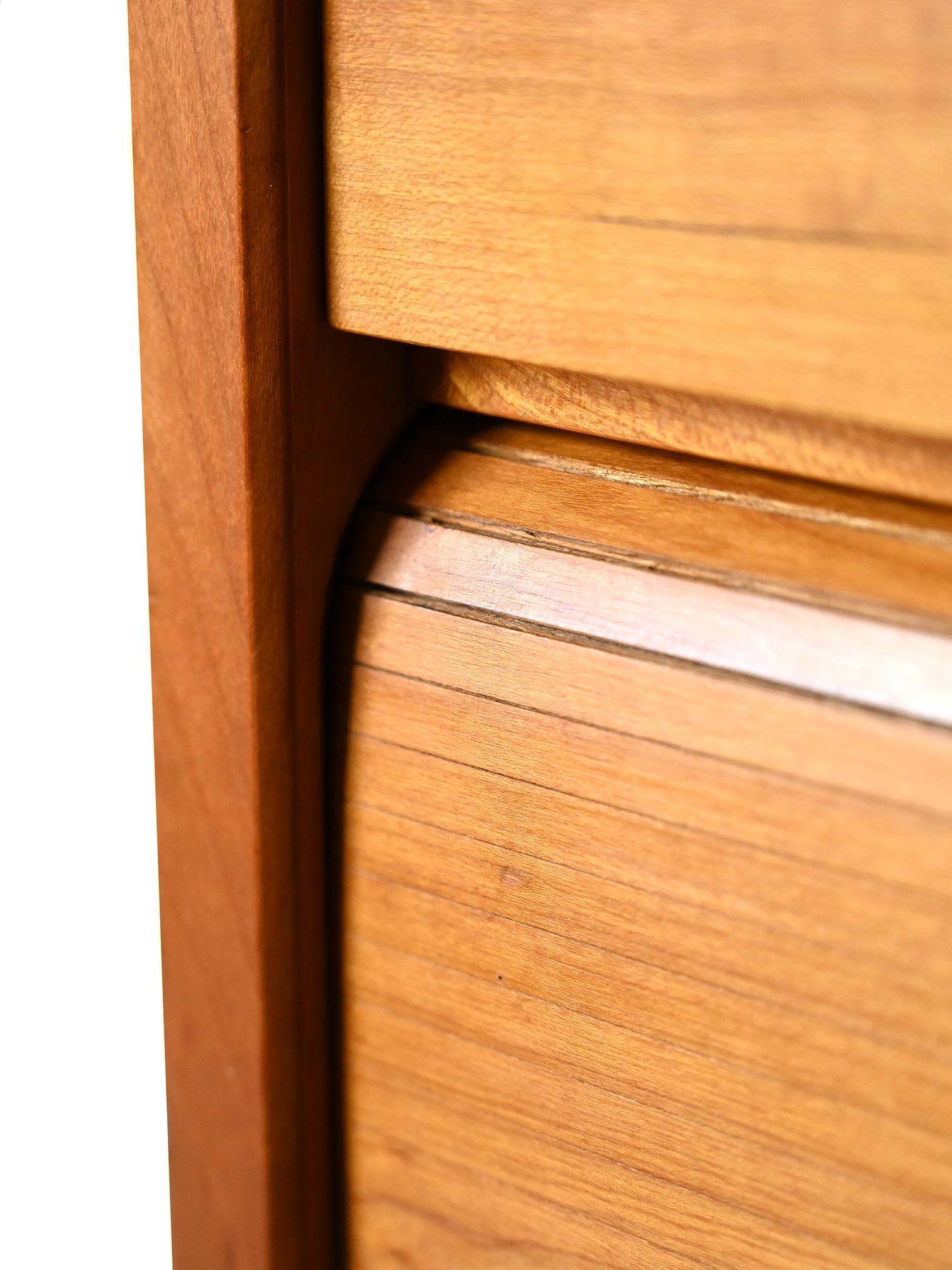 Bibliothèque scandinave en vente 1