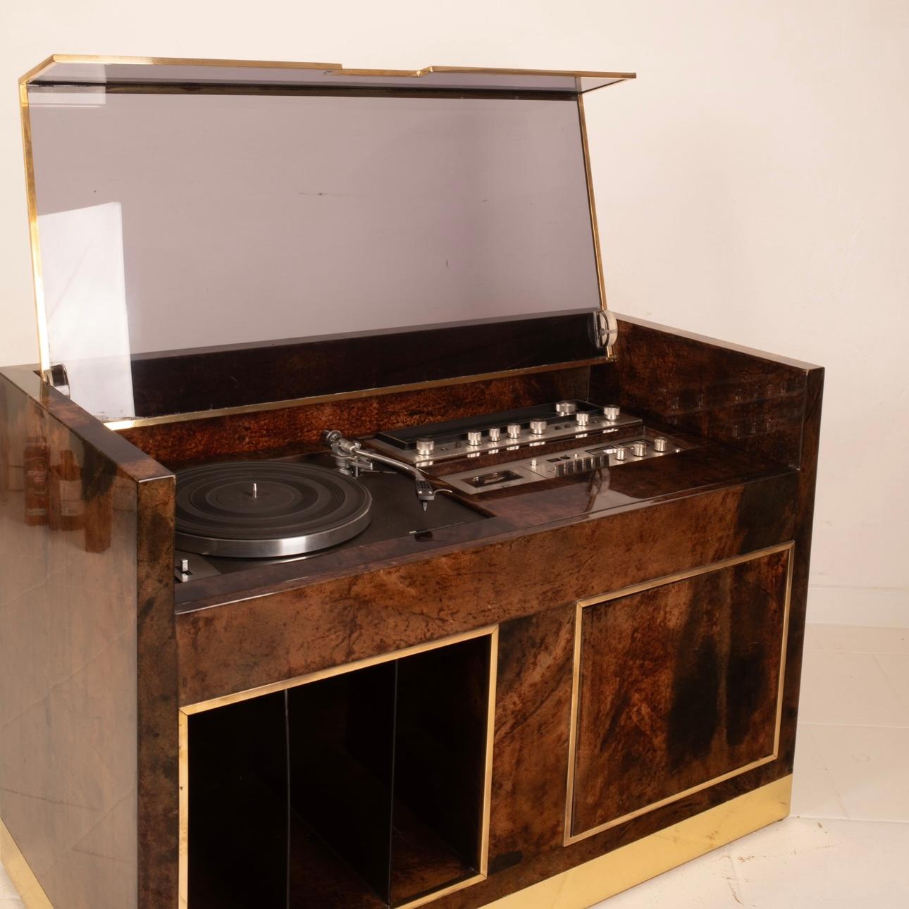 Mobile Radio and DJ by Aldo Tura for Tura Milano 1960 7