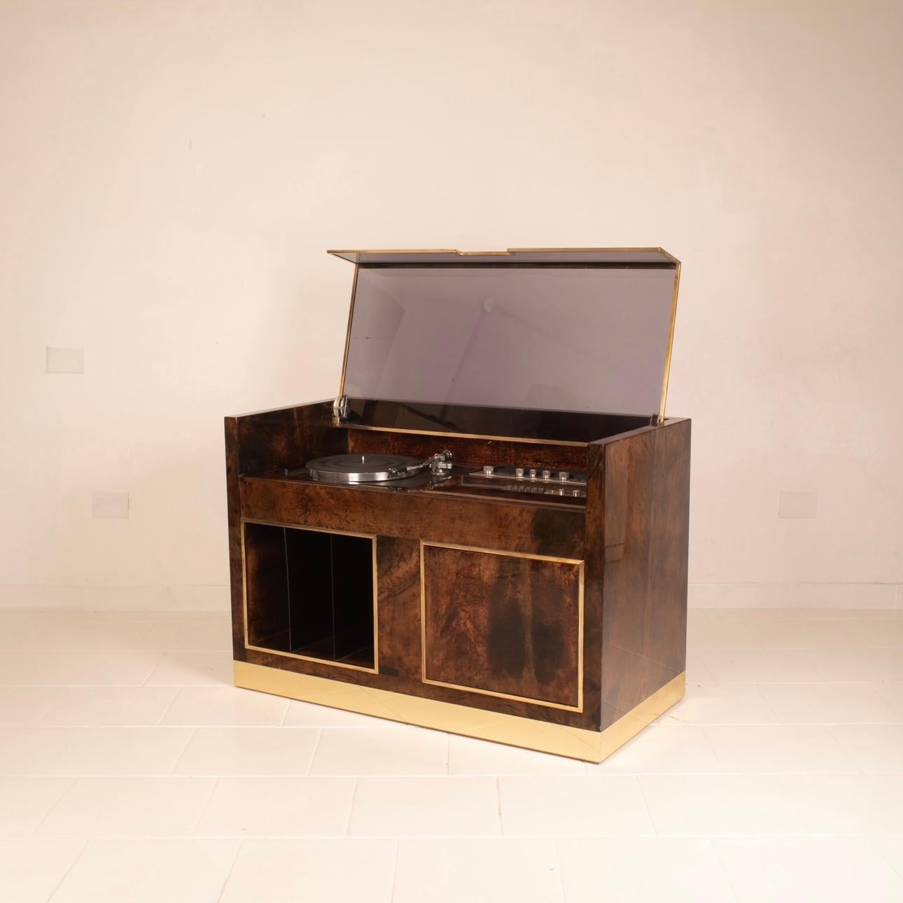 Mobile Radio and DJ by Aldo Tura for Tura Milano 1960 In Good Condition In Conversano, IT