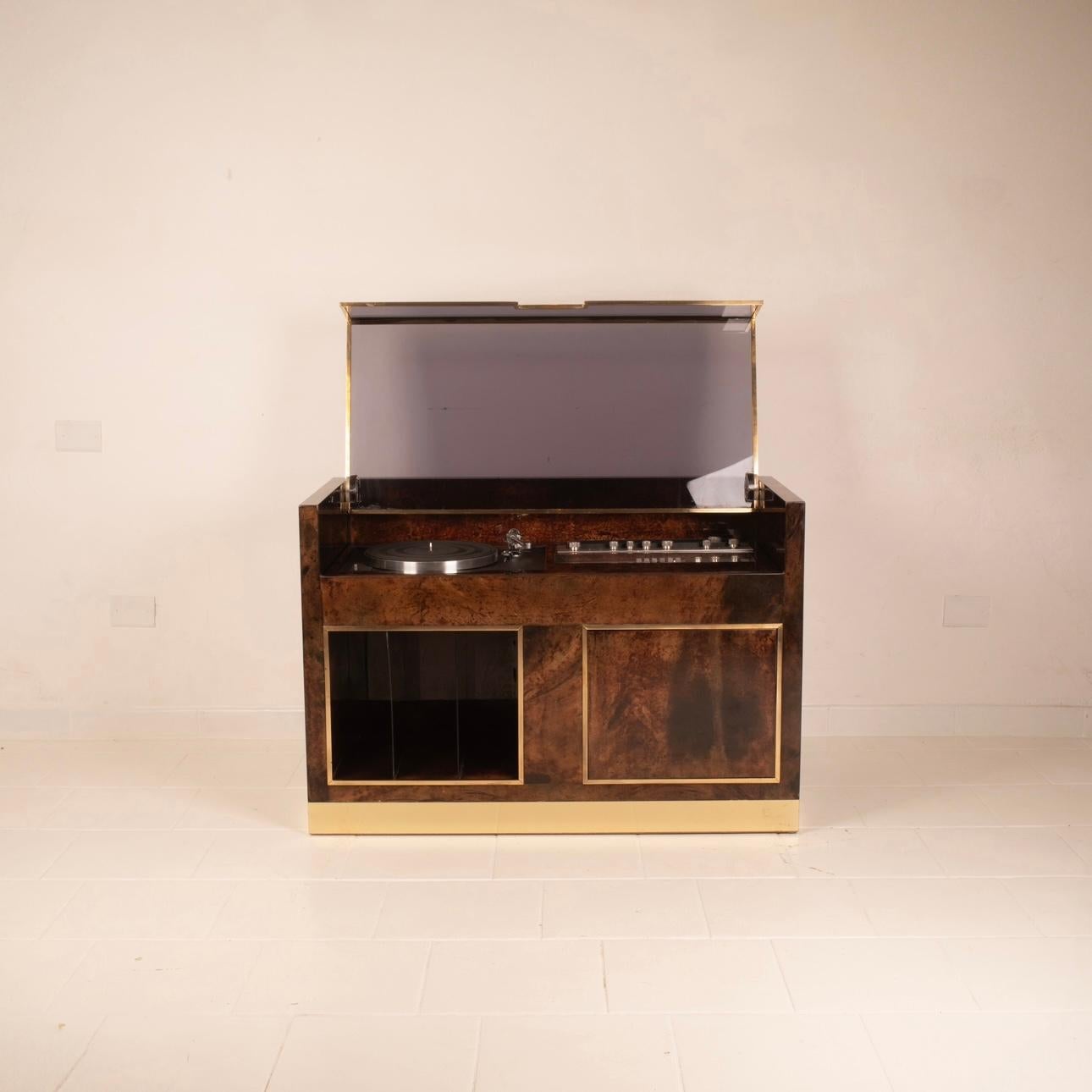 Aluminum Mobile Radio and DJ by Aldo Tura for Tura Milano 1960