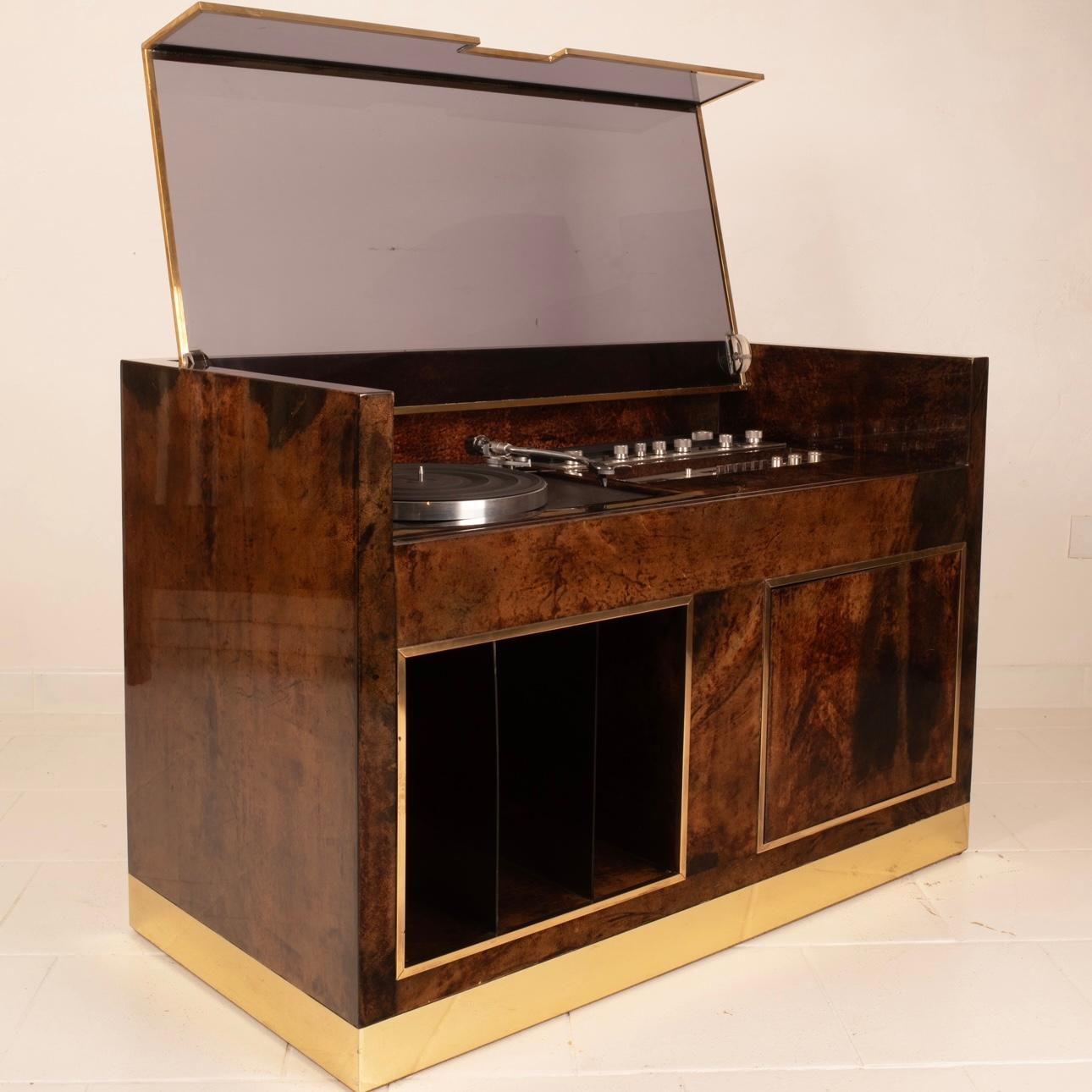Mobile Radio and DJ by Aldo Tura for Tura Milano 1960 2