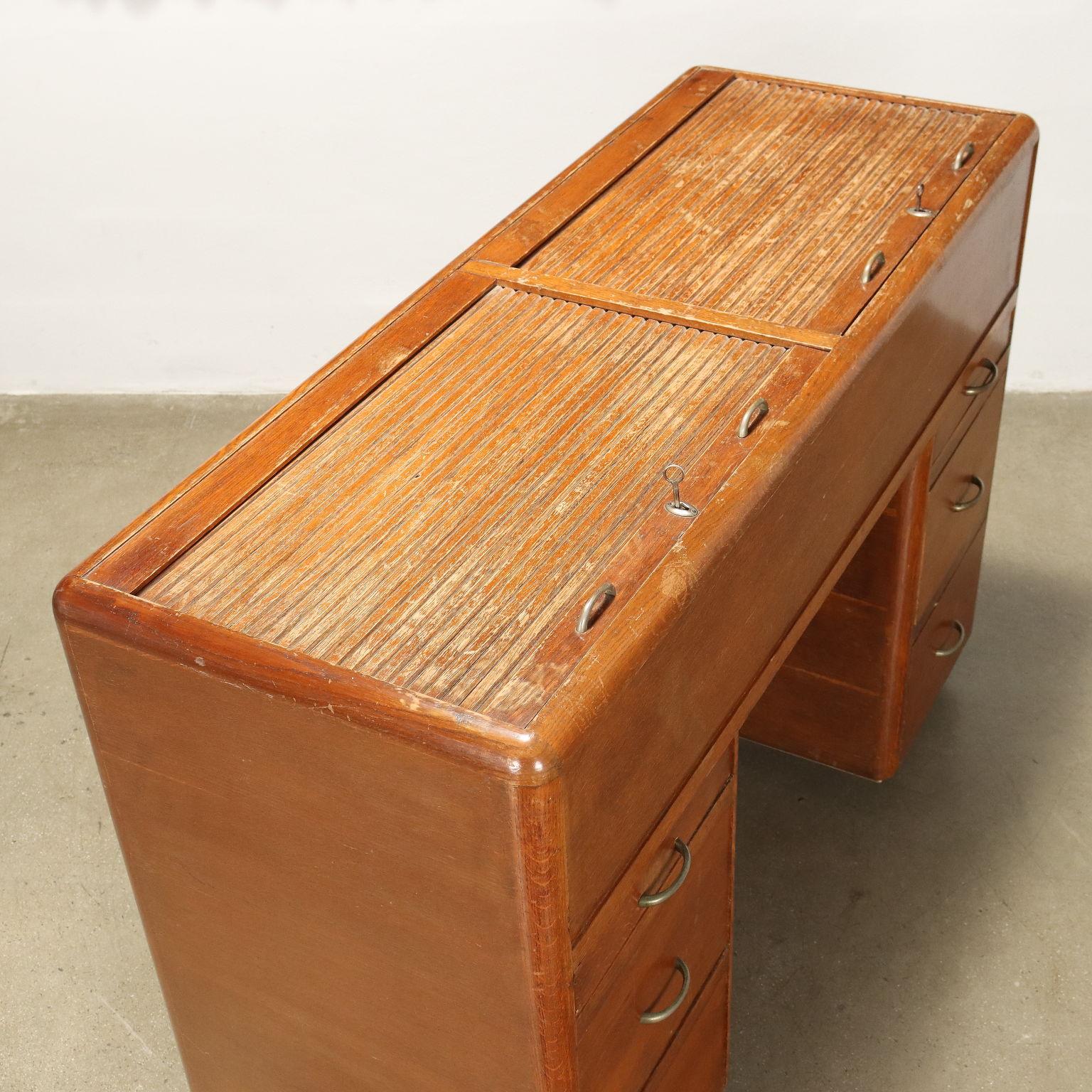 Italian 1950s oak filing cabinet For Sale