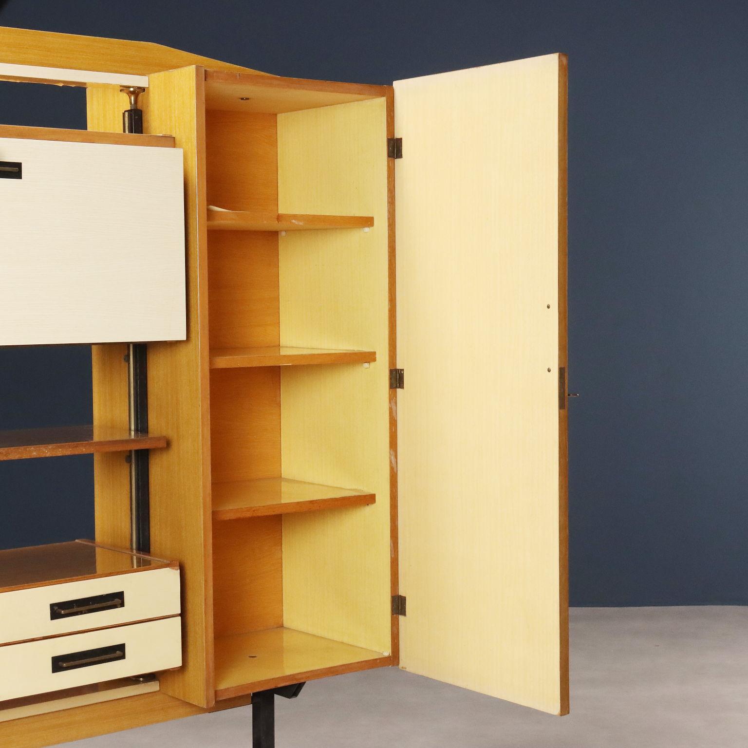 1960er-Jahre-Wohnzimmermöbel (Metall) im Angebot