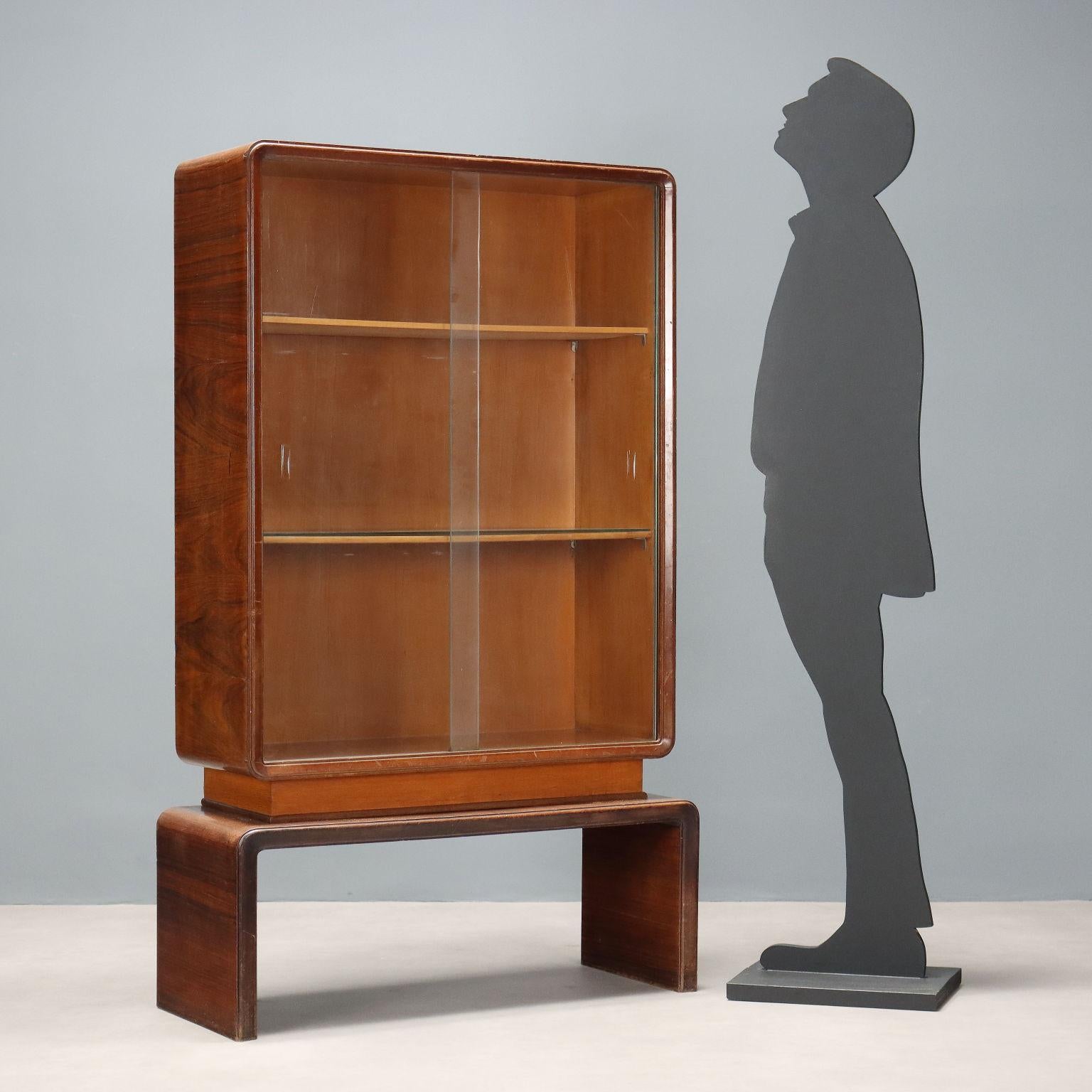 Vitrinenschrank 40er Jahre (Moderne der Mitte des Jahrhunderts) im Angebot
