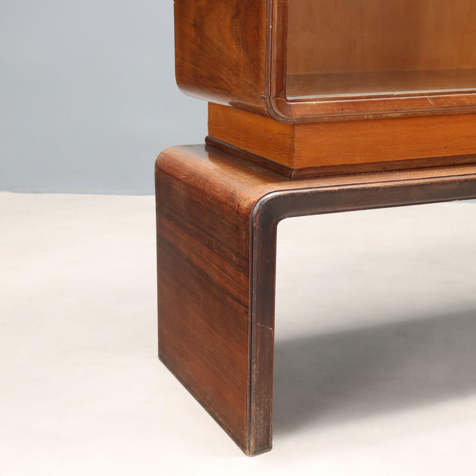 Vitrinenschrank 40er Jahre (Holz) im Angebot