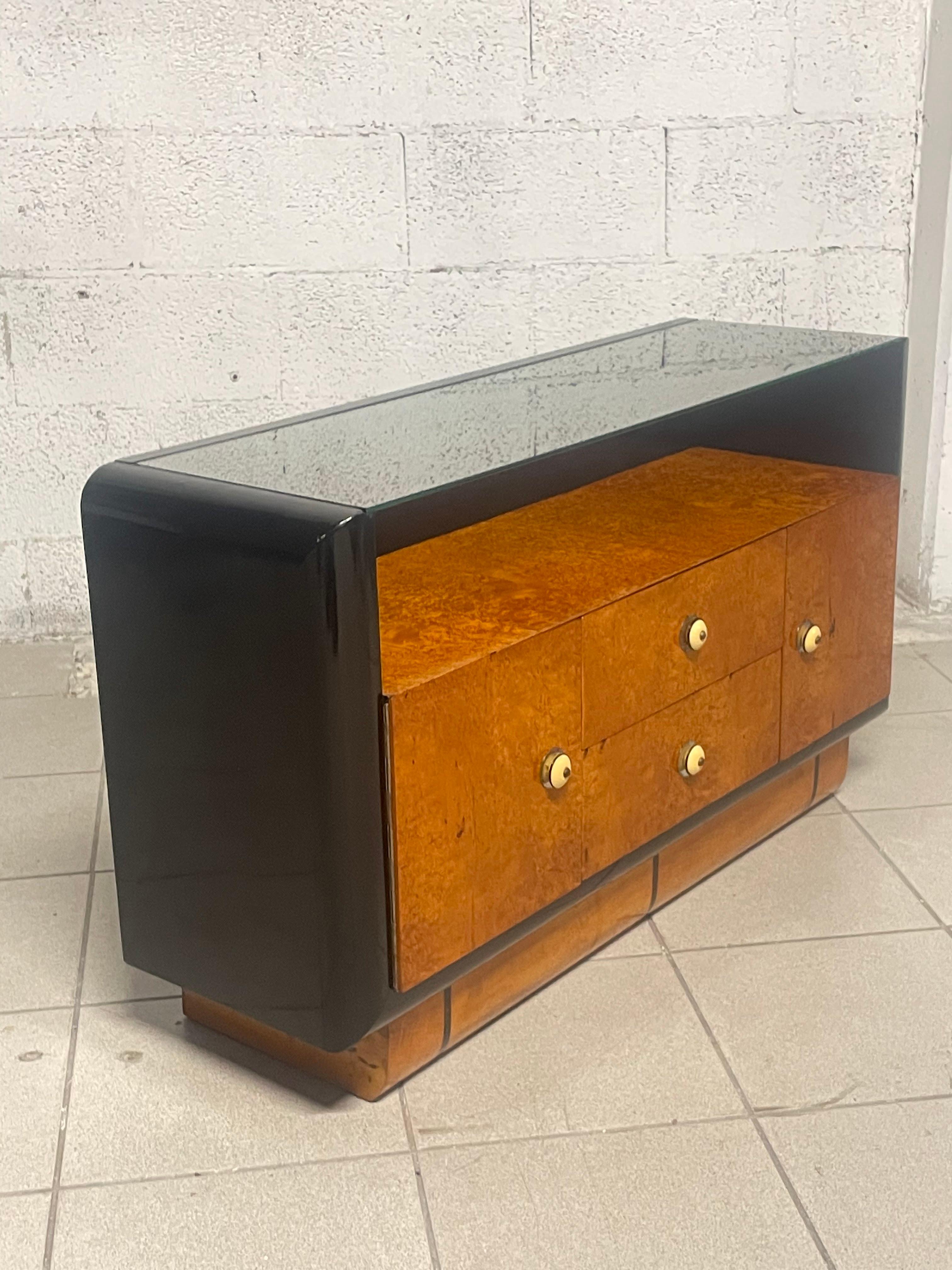 Low deco cabinet with crystal top, 1930s For Sale 3