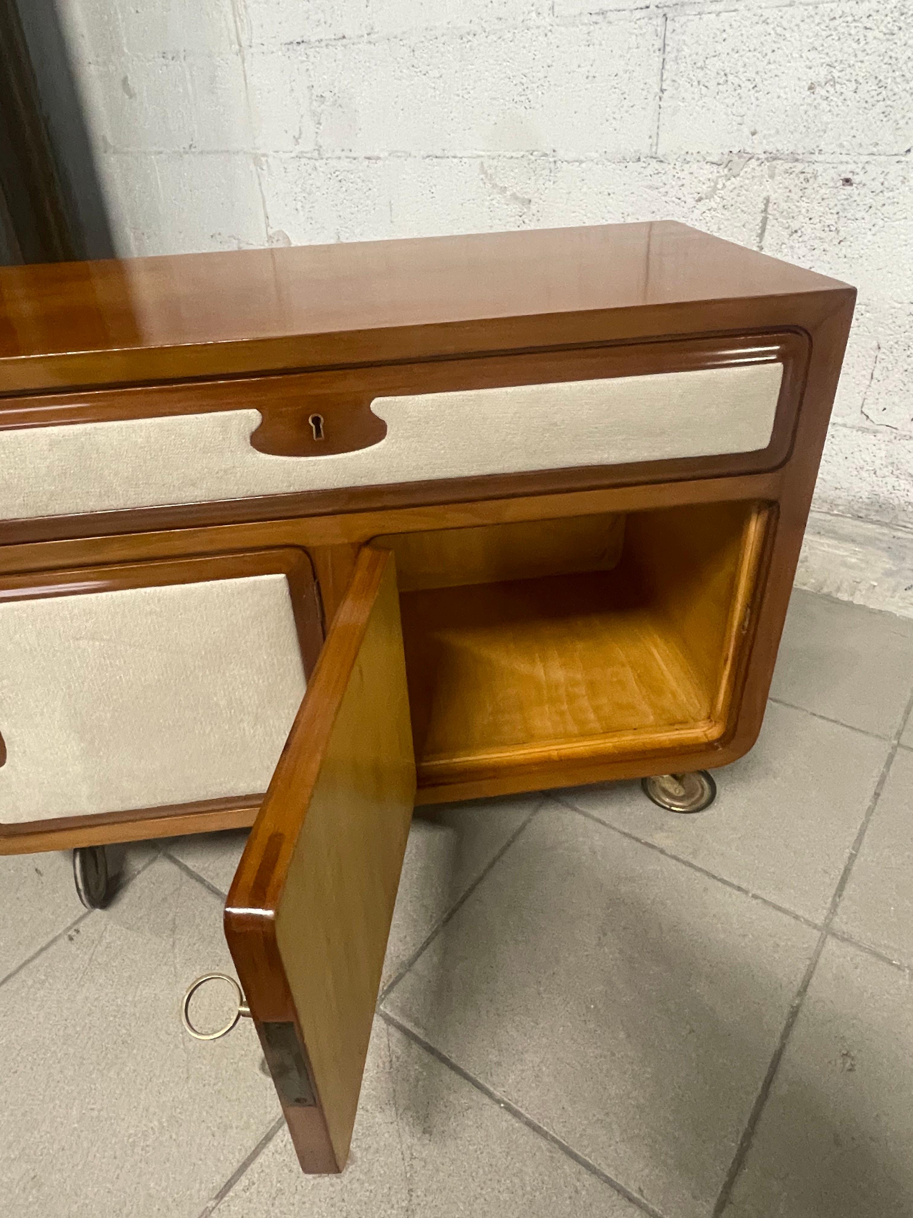 Mobiletto contenitore con ruote anni '40 8