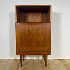Teak storage cabinet - Danish vintage mid-century design