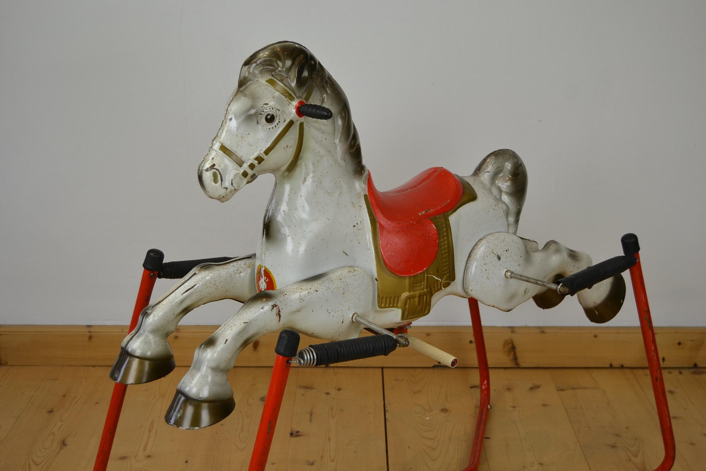 Mobo Prairie King Rocking Horse Toy, England, 1960s For Sale 1