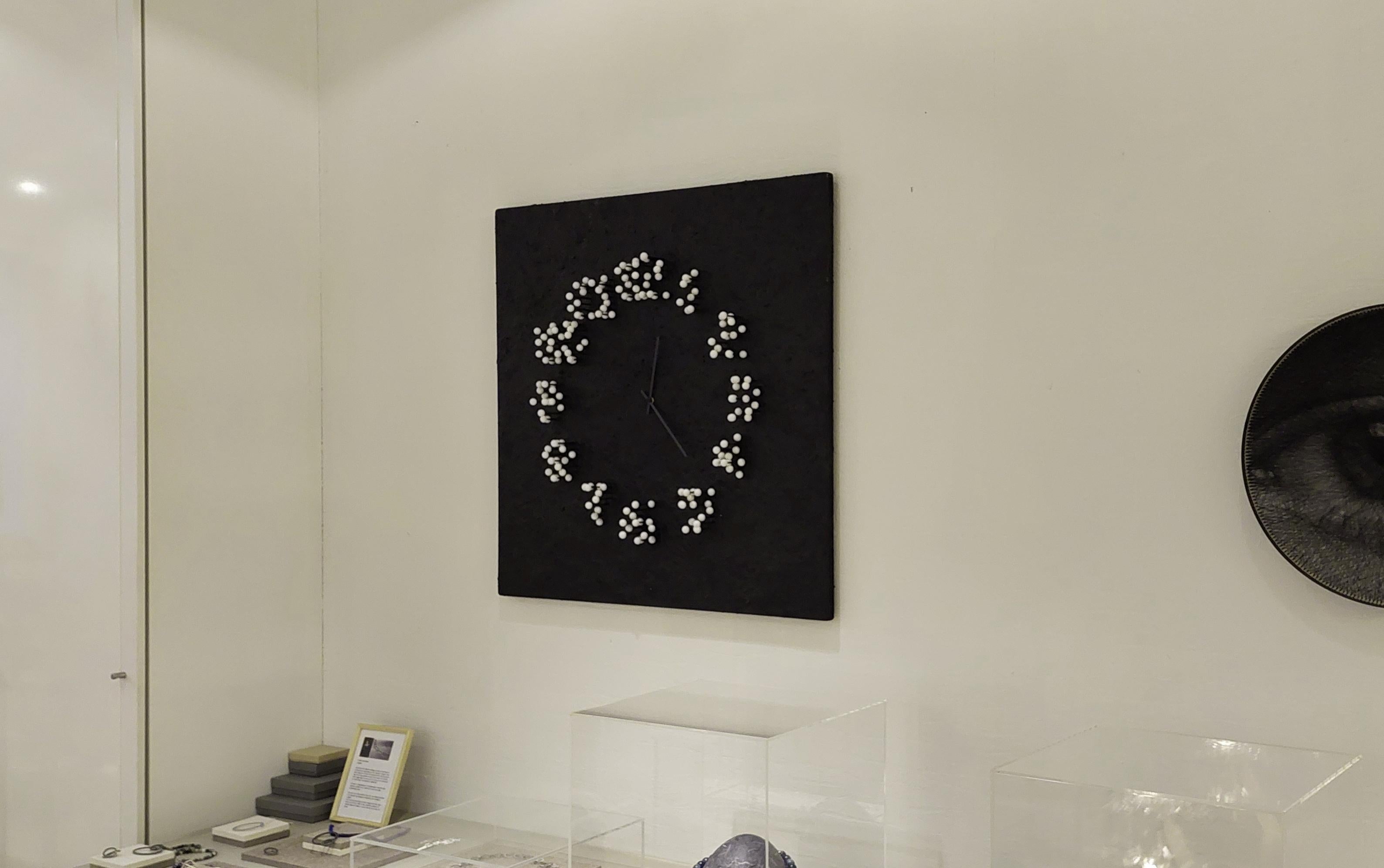 Mocap 'Moonwalk' Illusionistic Wall Clock For Sale 4