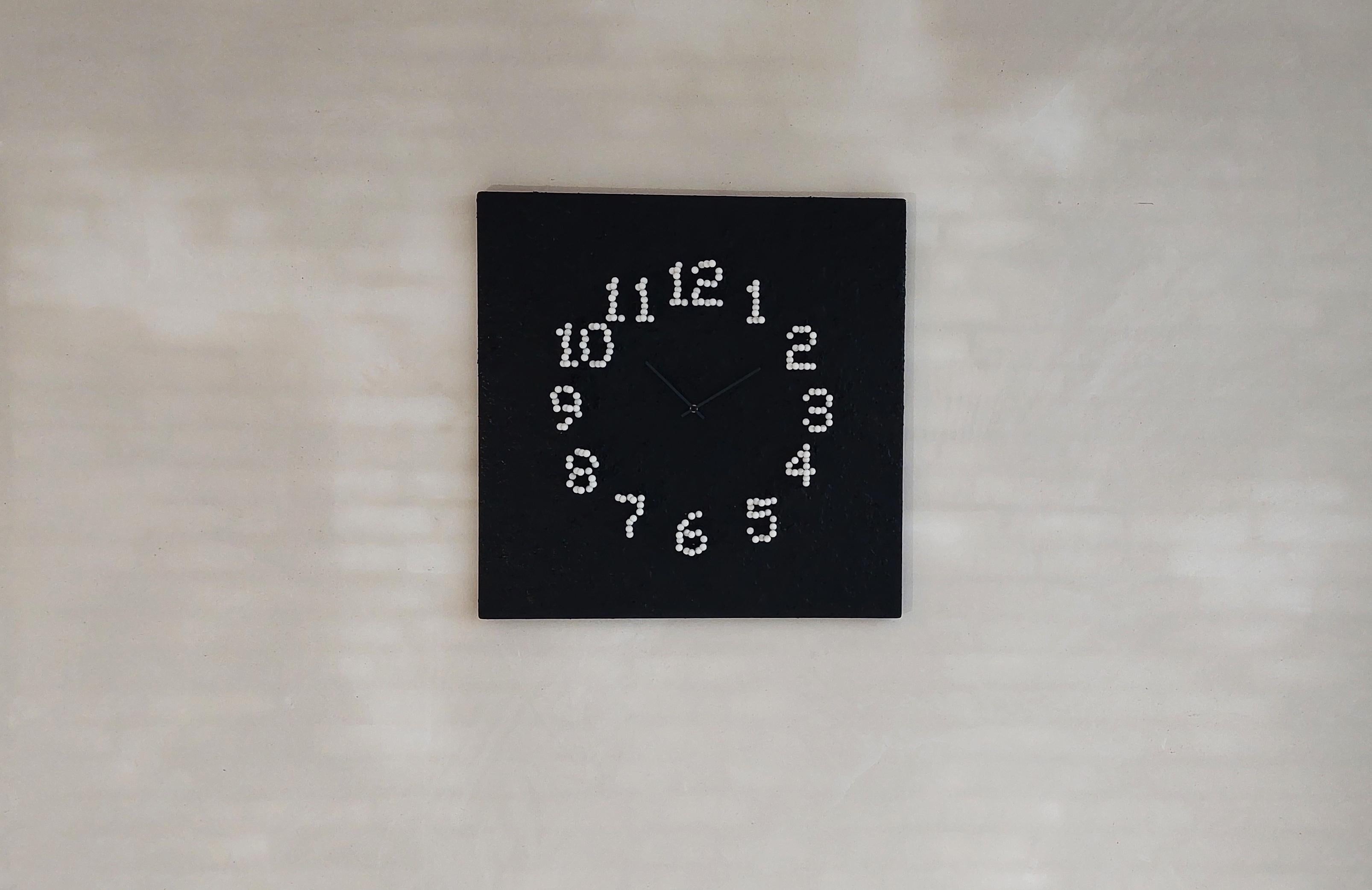 Mocap 'Moonwalk' Illusionistic Wall Clock For Sale 9