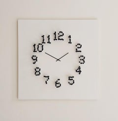 Mocap "White/Black" Illusionistic Wall Clock