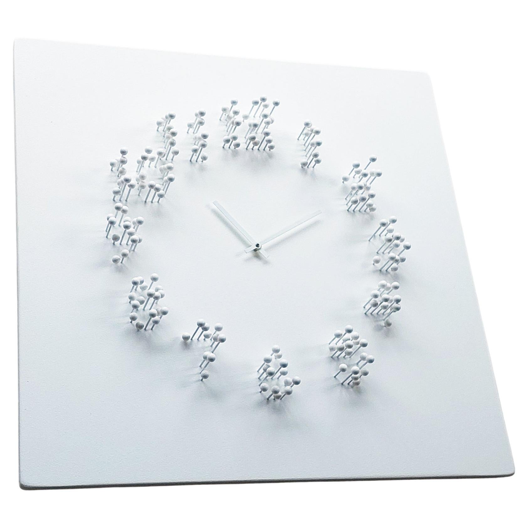 Horloge murale Mocap « blanc/blanc » illusionniste