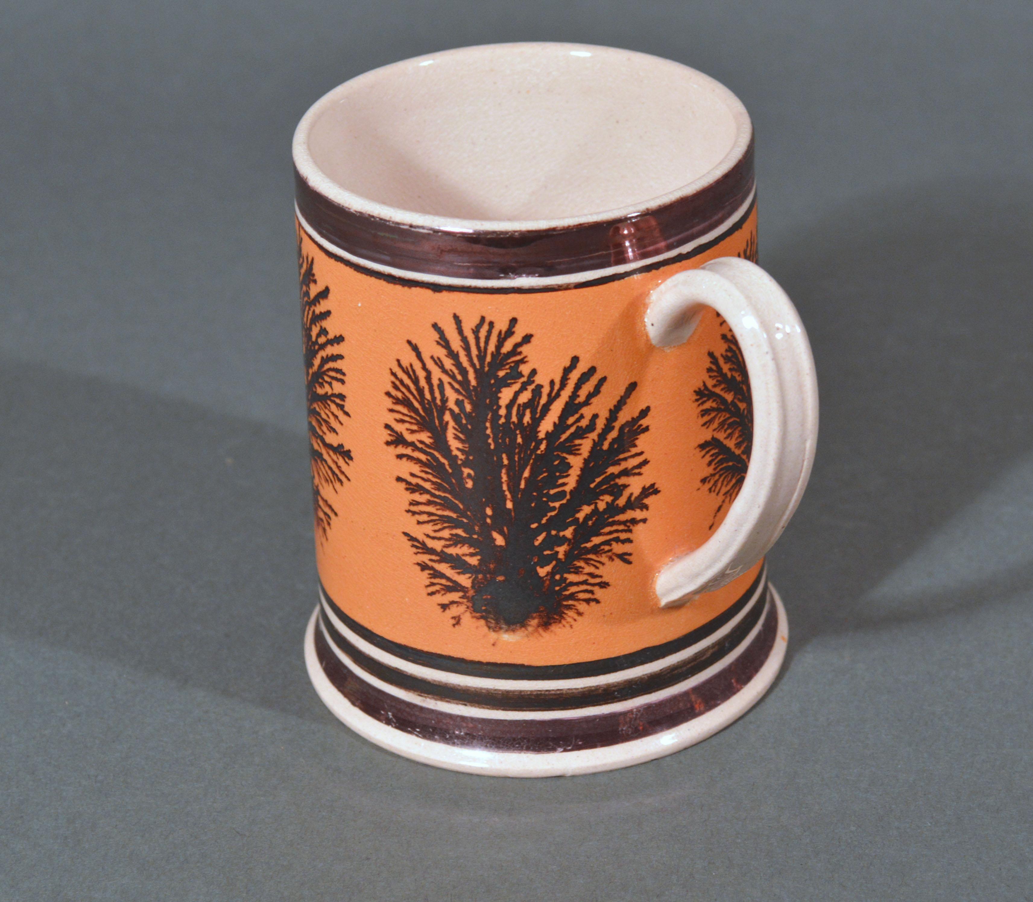 Mocha Pottery Mug with Luster and Seaweed Decoration In Good Condition In Downingtown, PA