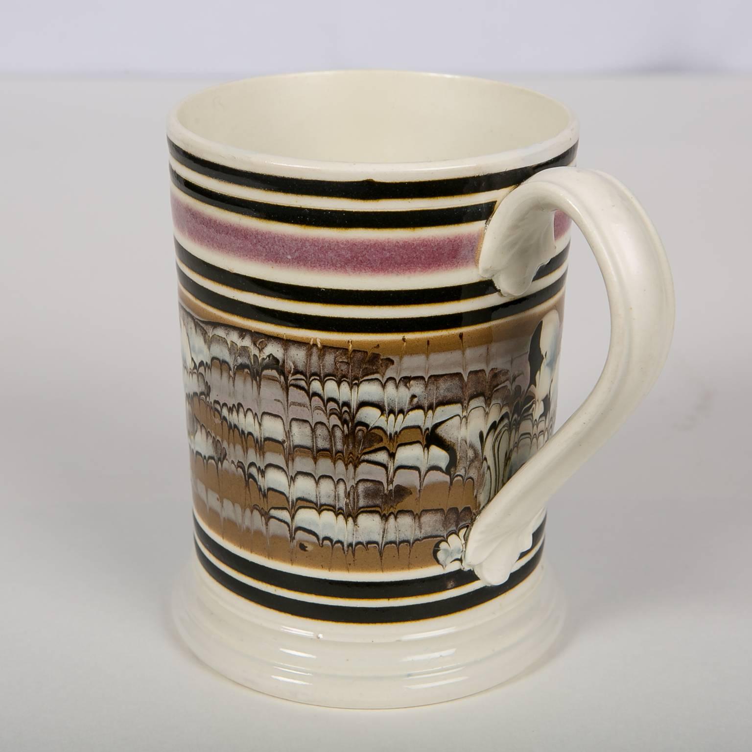 Mocha Ware Mug In Excellent Condition In Katonah, NY