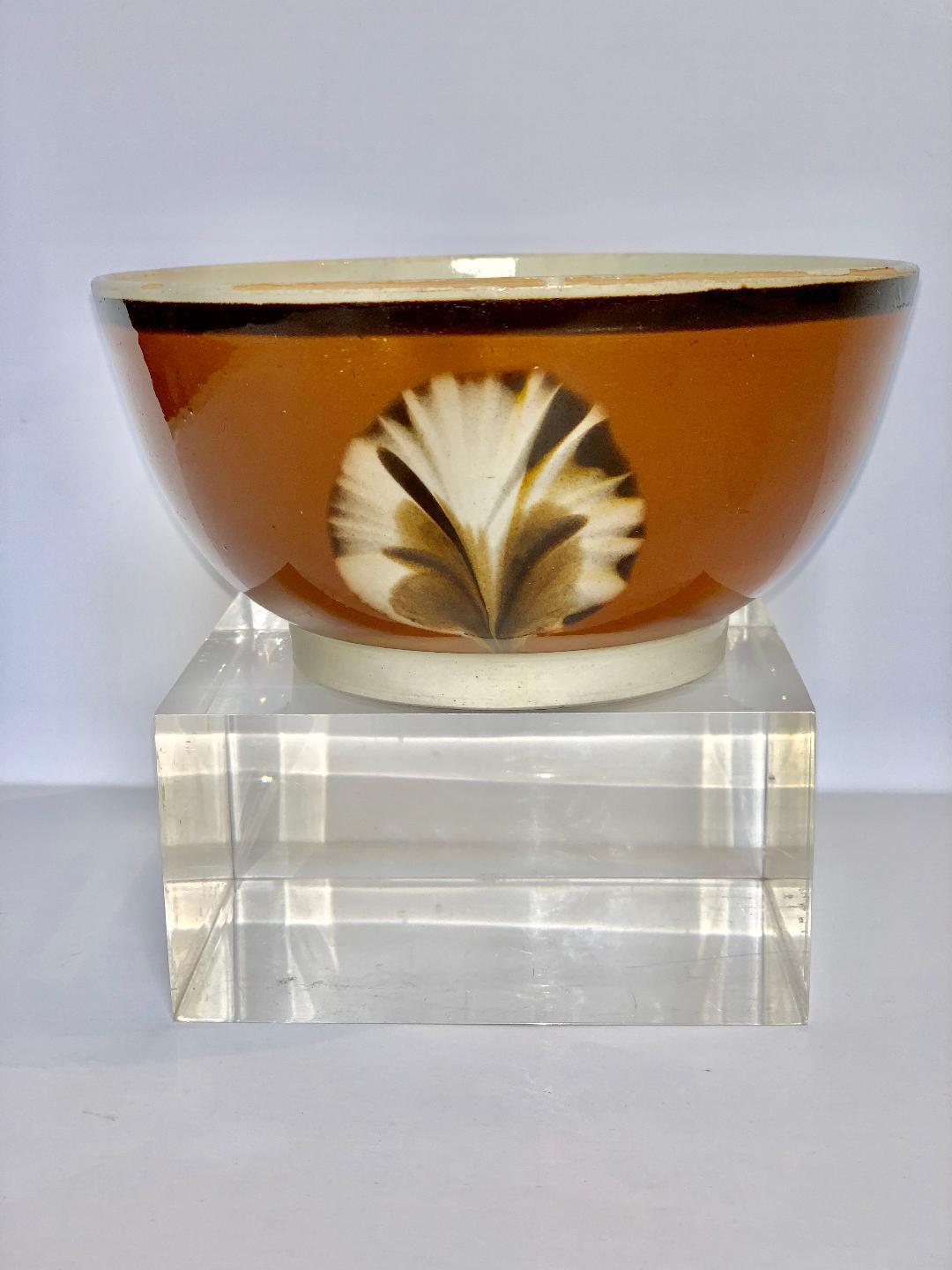 Glazed Mochaware Bowl with Dipped Fan Decoration Made in England, circa 1800