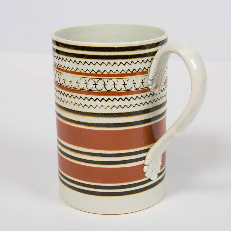 English Mochaware Mug Banded with Brown Slip Made in England, circa 1815 For Sale