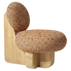 Sillón Mochi tapizado en K5312/01 Fome FR