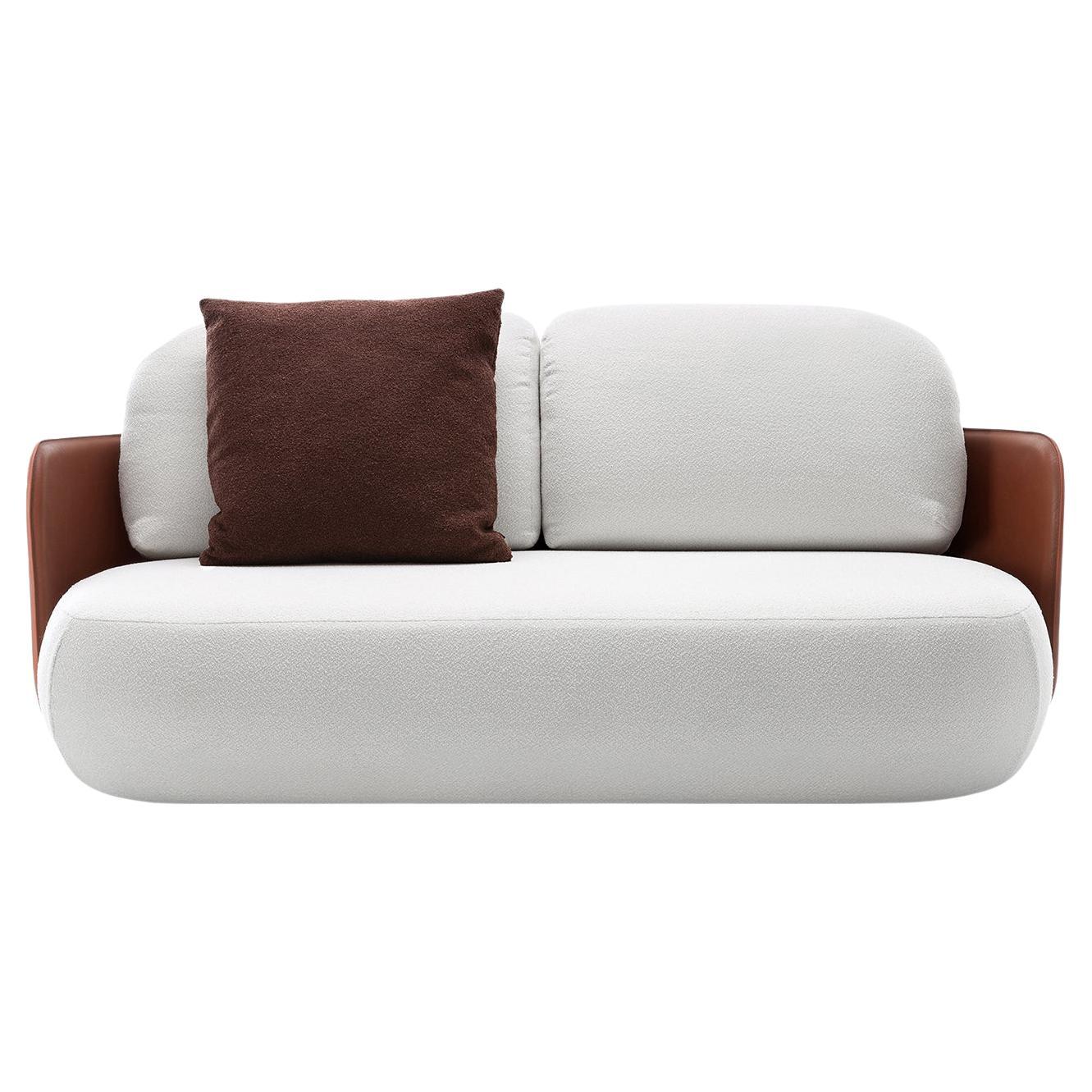Divano da esterno Mochi Saddle in pelle e tessuto bianco di Studiopepe in vendita