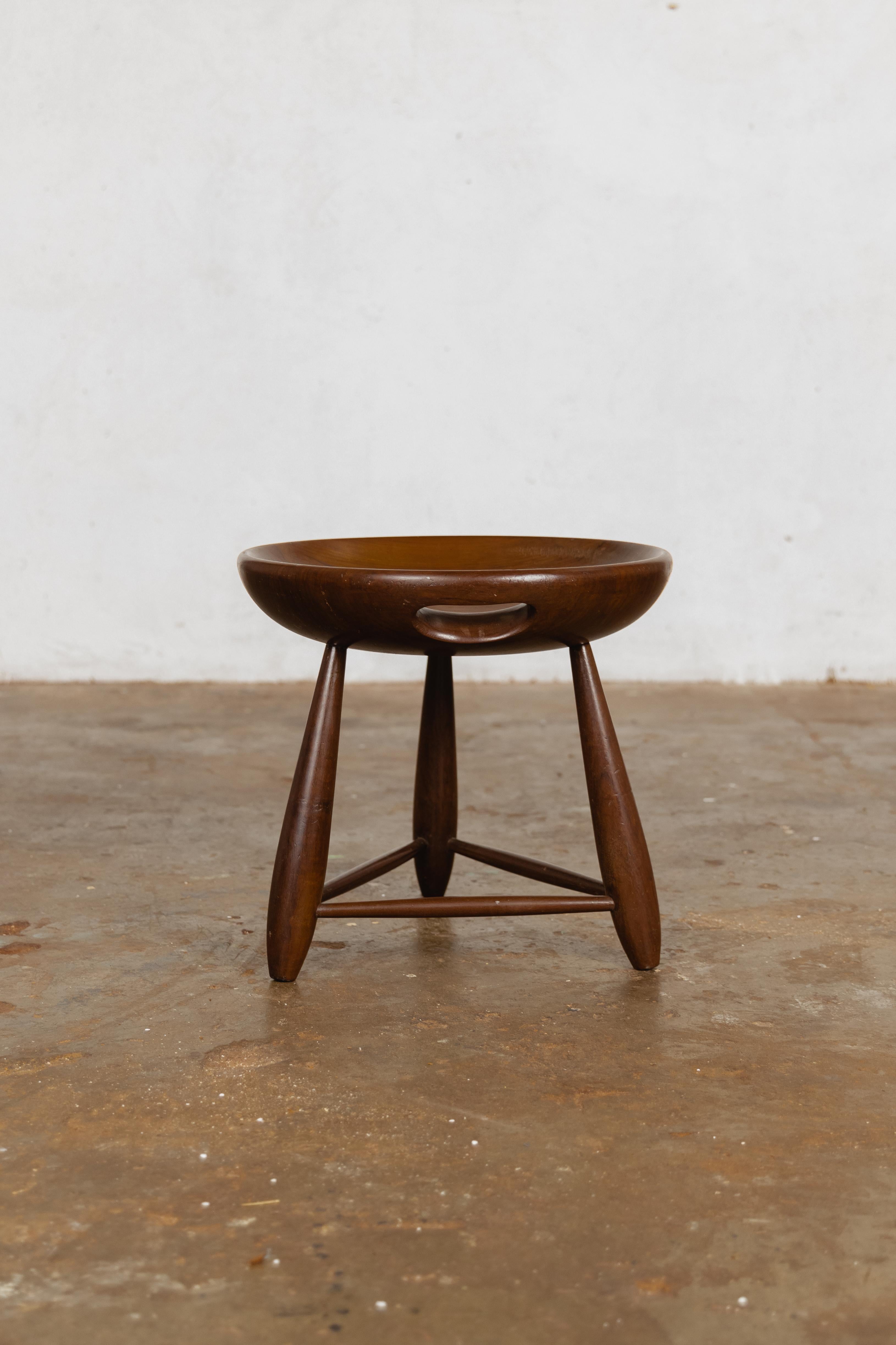 Mid-Century Modern Tabouret Mocho de Sergio Rodrigues en vente