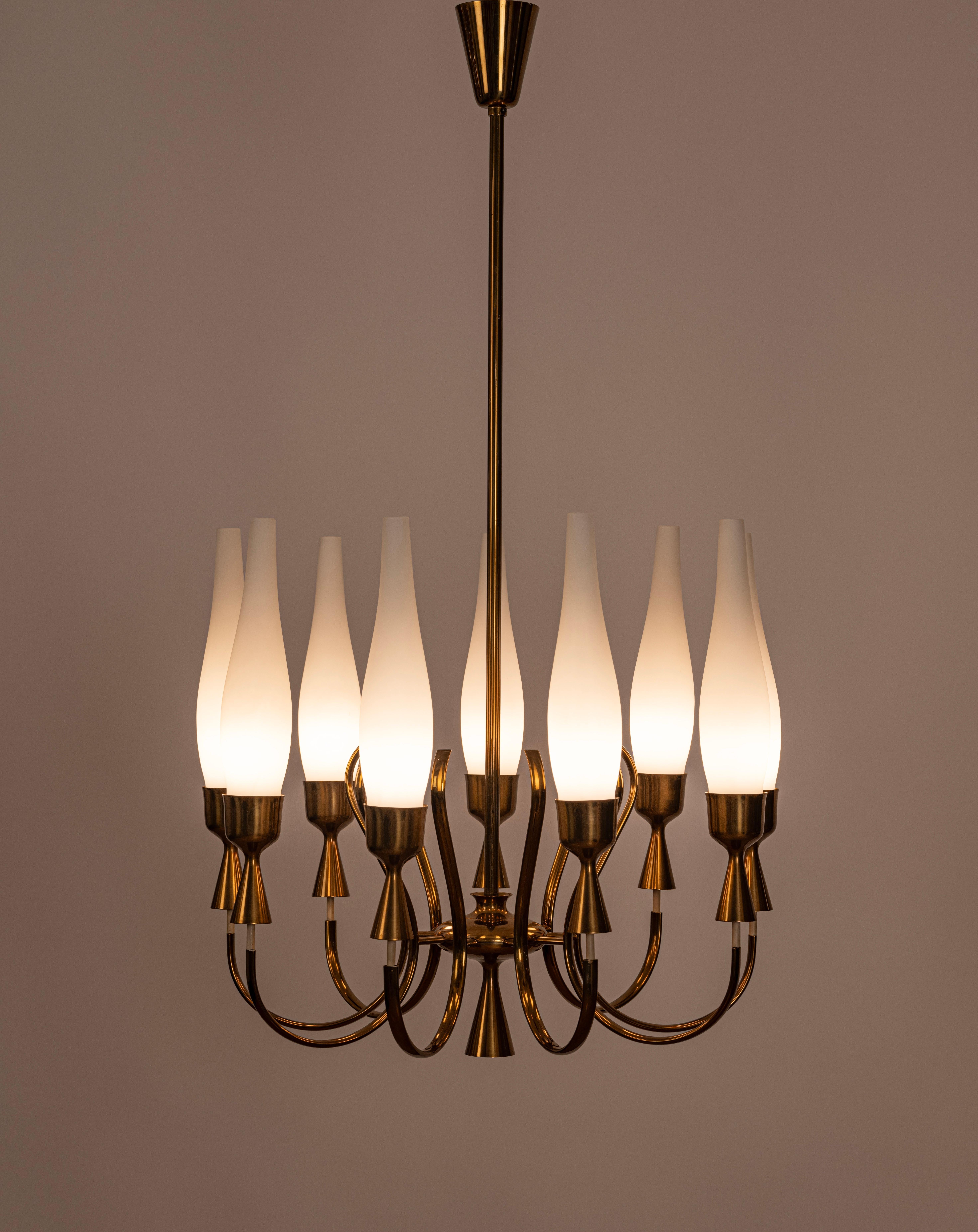Ottone Mod. 12613 Lampadario a 9 bracci in ottone di Angelo Lelii per Arredoluce, Italia, c.C. in vendita