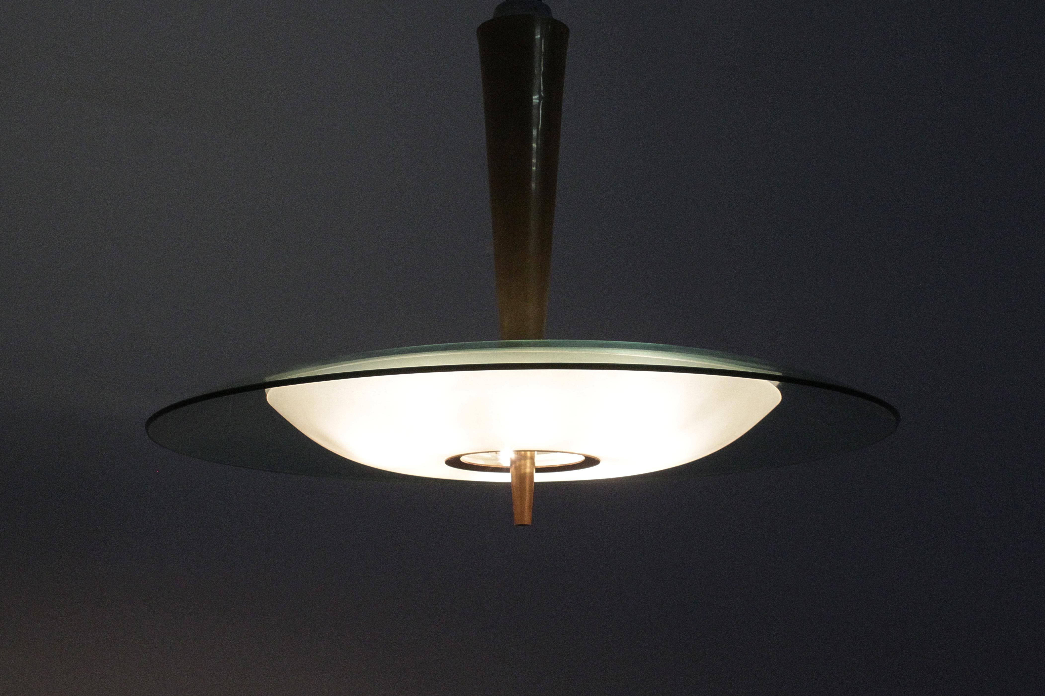 mod. 1462 M. Ingrand for Fontana Arte Brass Amber Glass Chandelier Italy 60s For Sale 8
