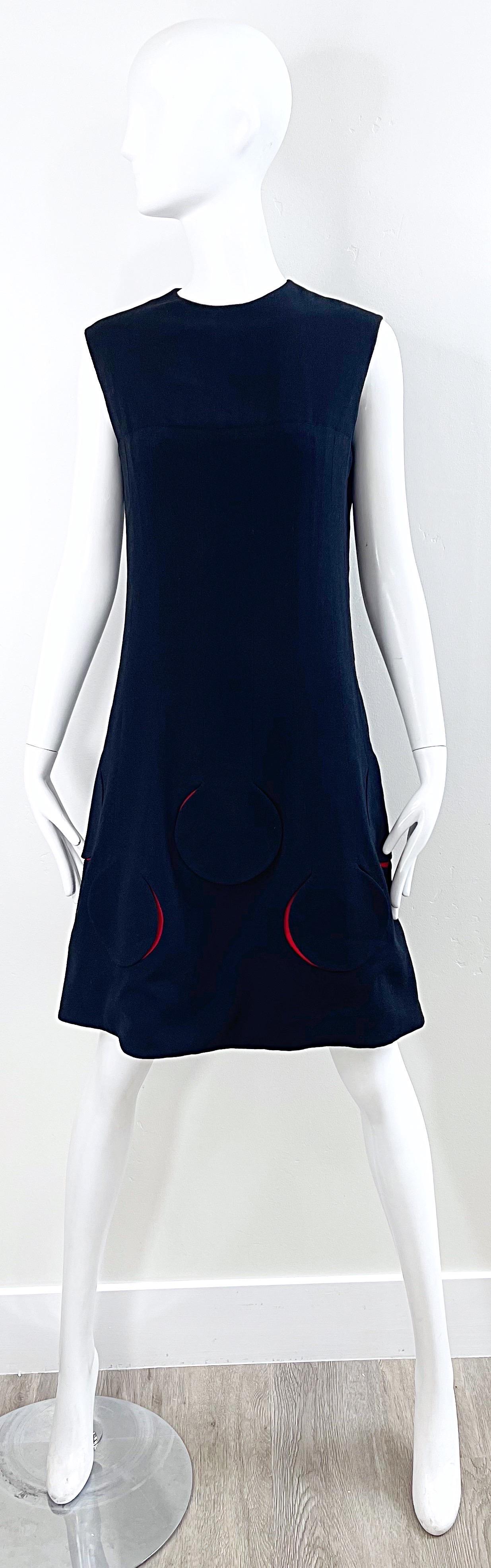 Mod 1960s Pierre Cardin Space Age Black Red Vintage 60s Shift Dress For Sale 10