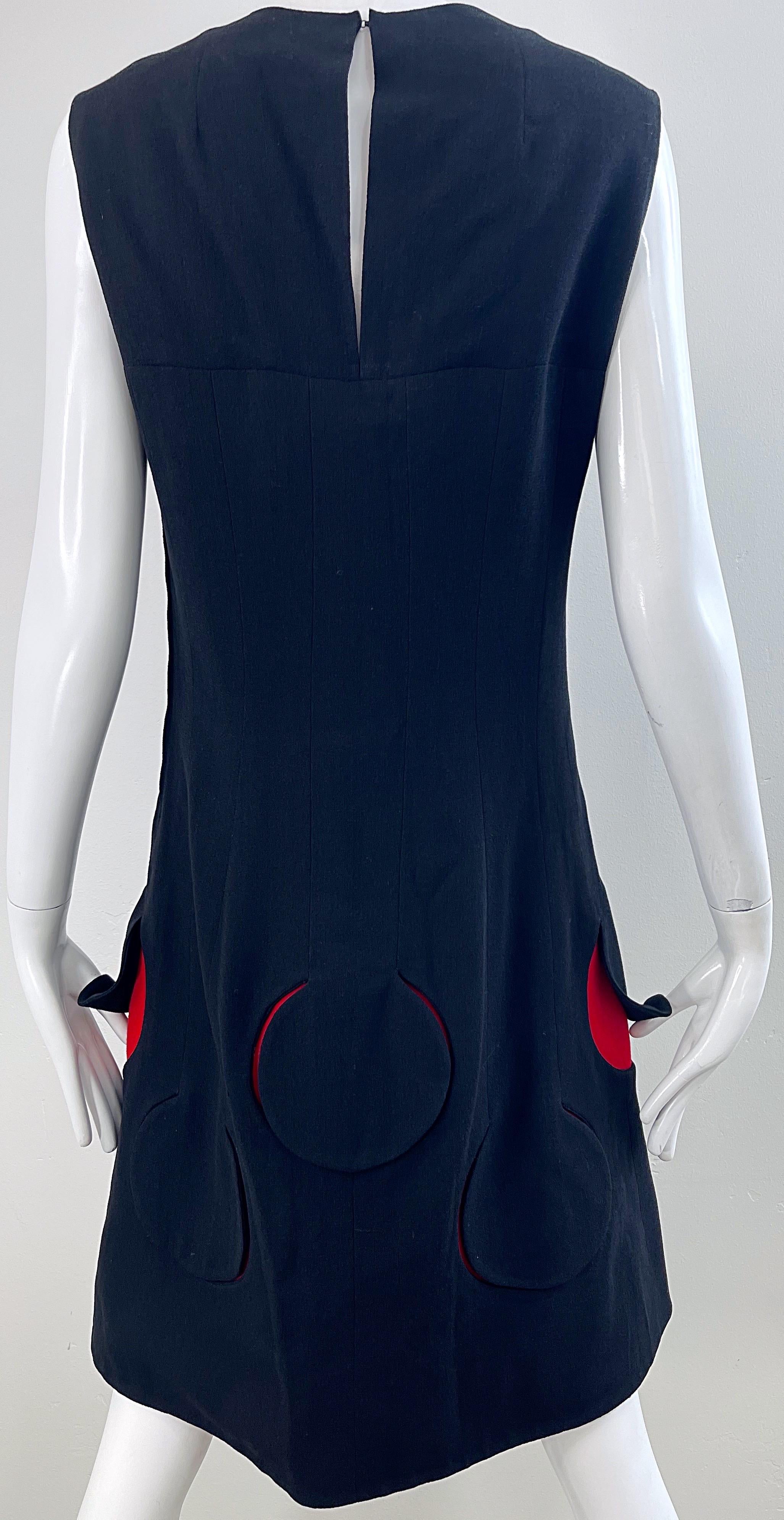 Women's Mod 1960s Pierre Cardin Space Age Black Red Vintage 60s Shift Dress For Sale