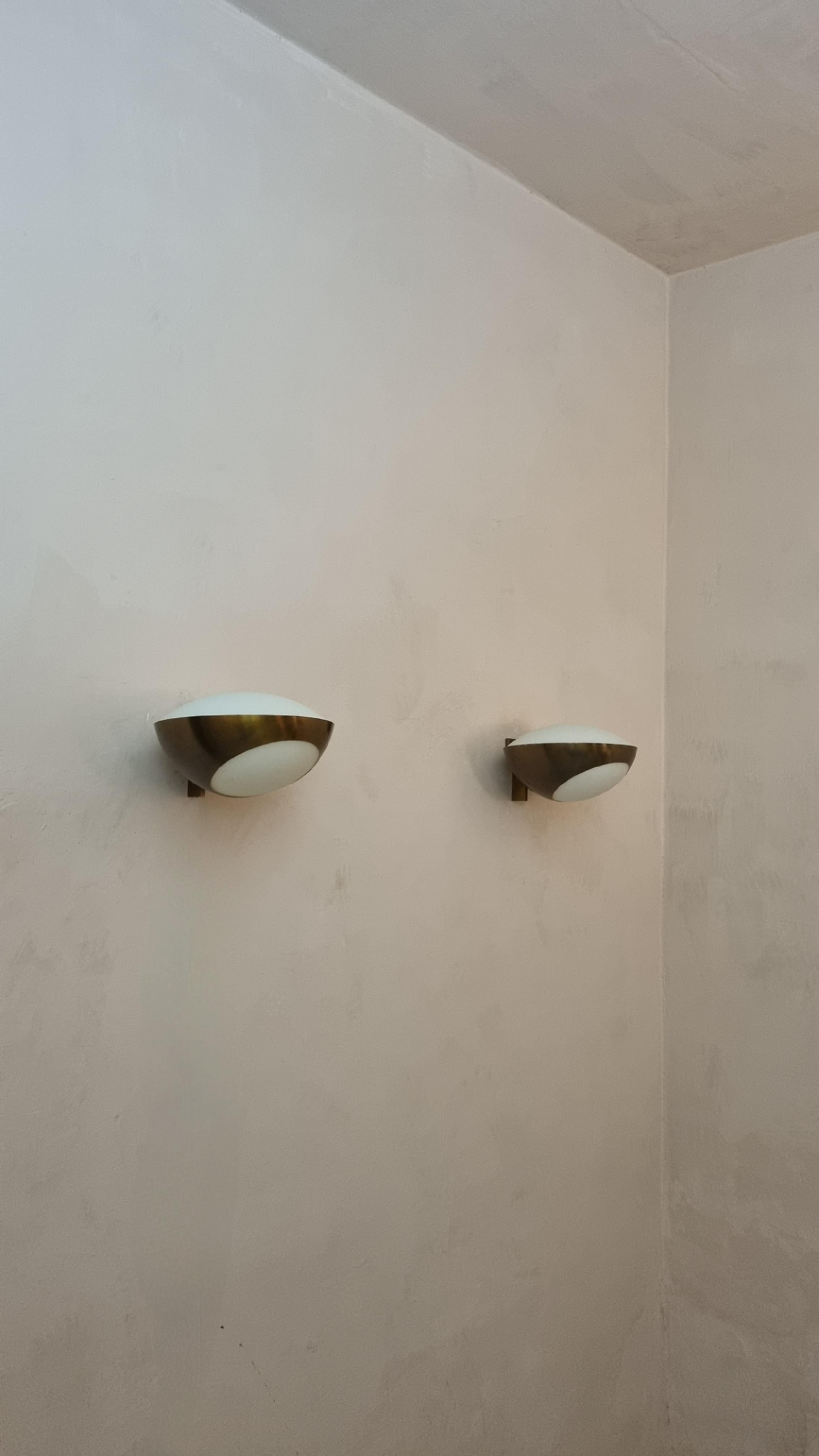 Mid-Century moderno Mod. 1963 large wall sconces designed by Max Ingrand for Fontana Arte 1960s