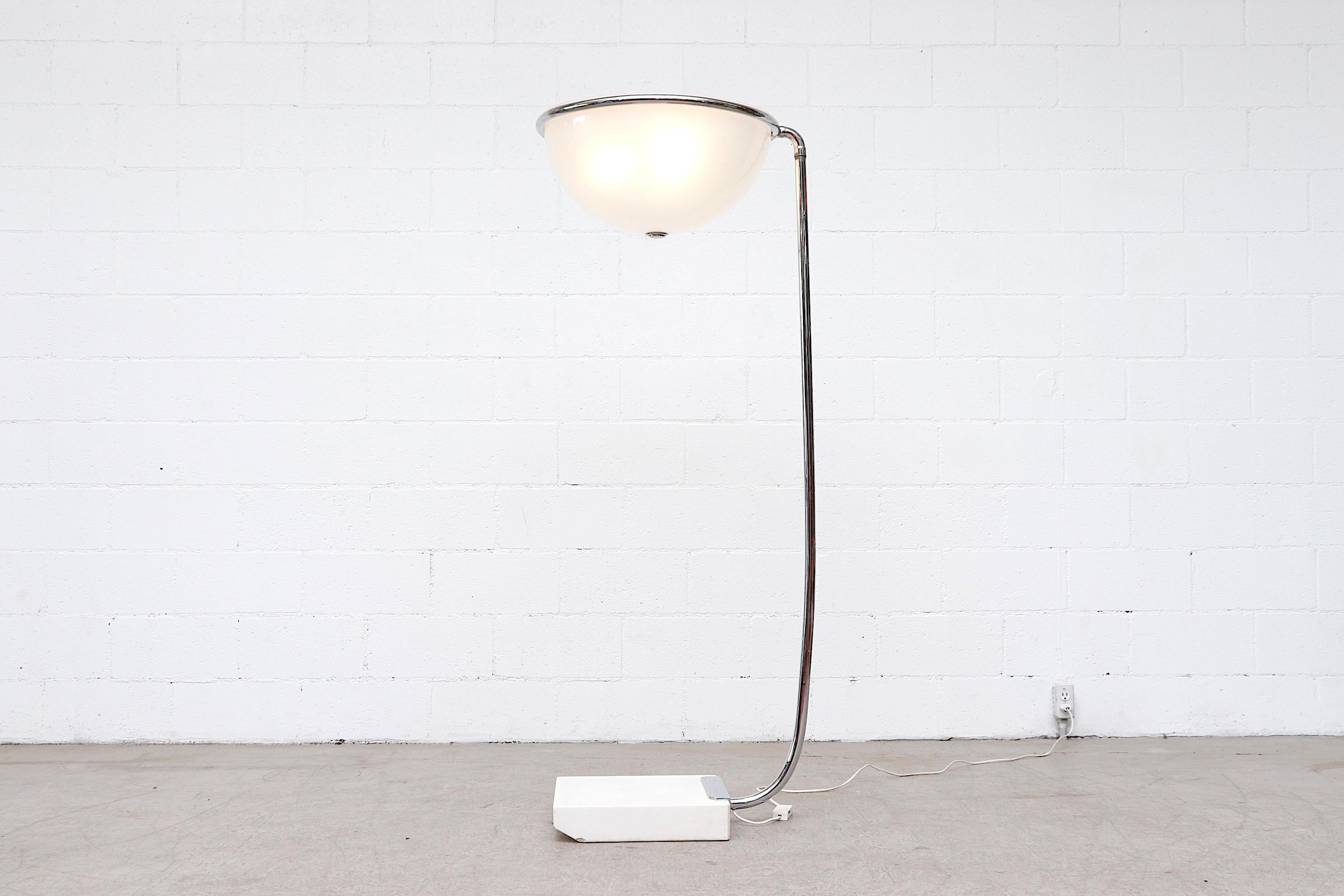 Mod 1970s 'Town Hall' Floor Lamp with Marble Base In Good Condition For Sale In Los Angeles, CA