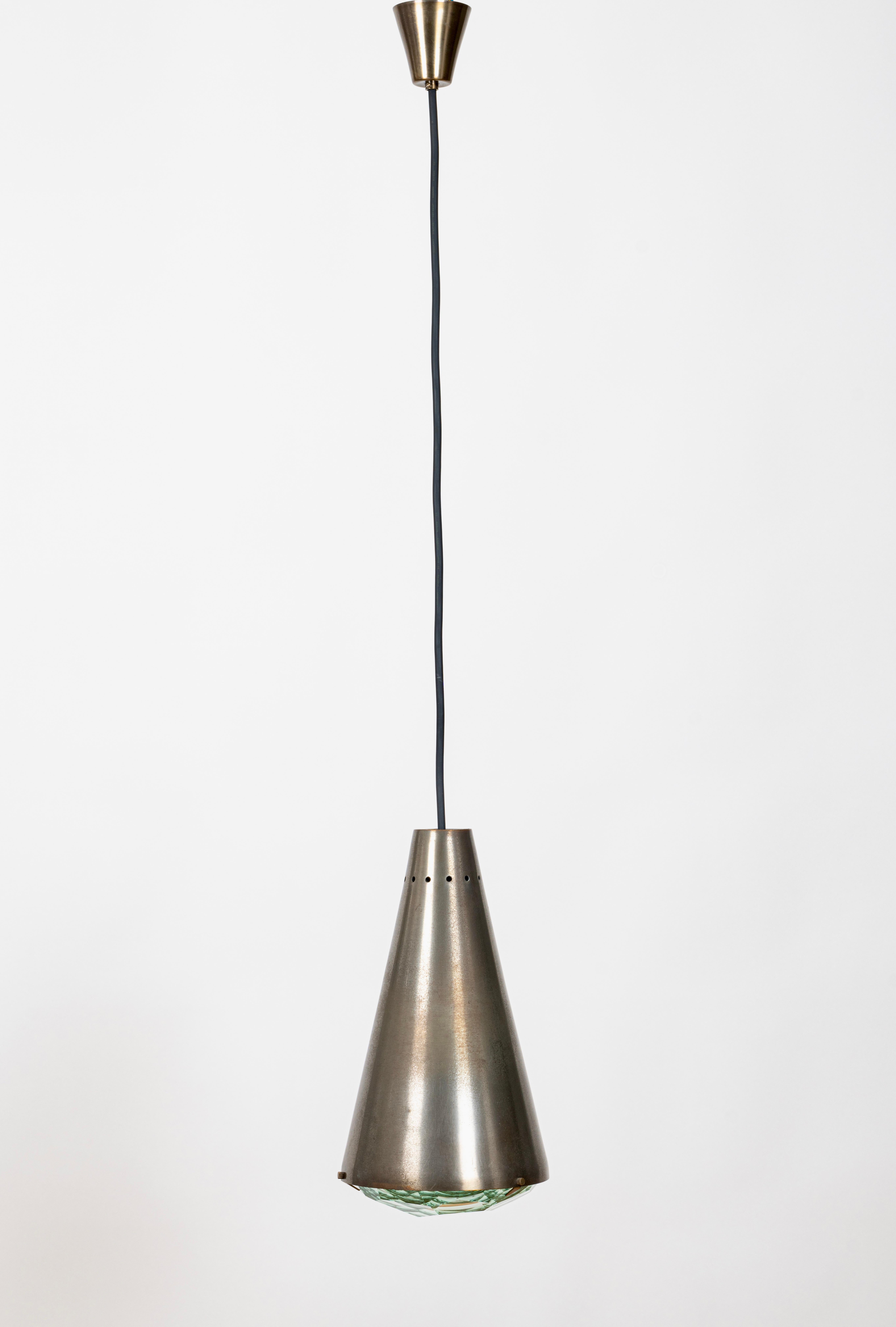 Mod. 1995 Plafoniera sfaccettata di Max Ingrand per Fontana Arte, Italia. 1995 Plafoniera sfaccettata di Max Ingrand per Fontana Arte, Italia. C.C. in vendita 3