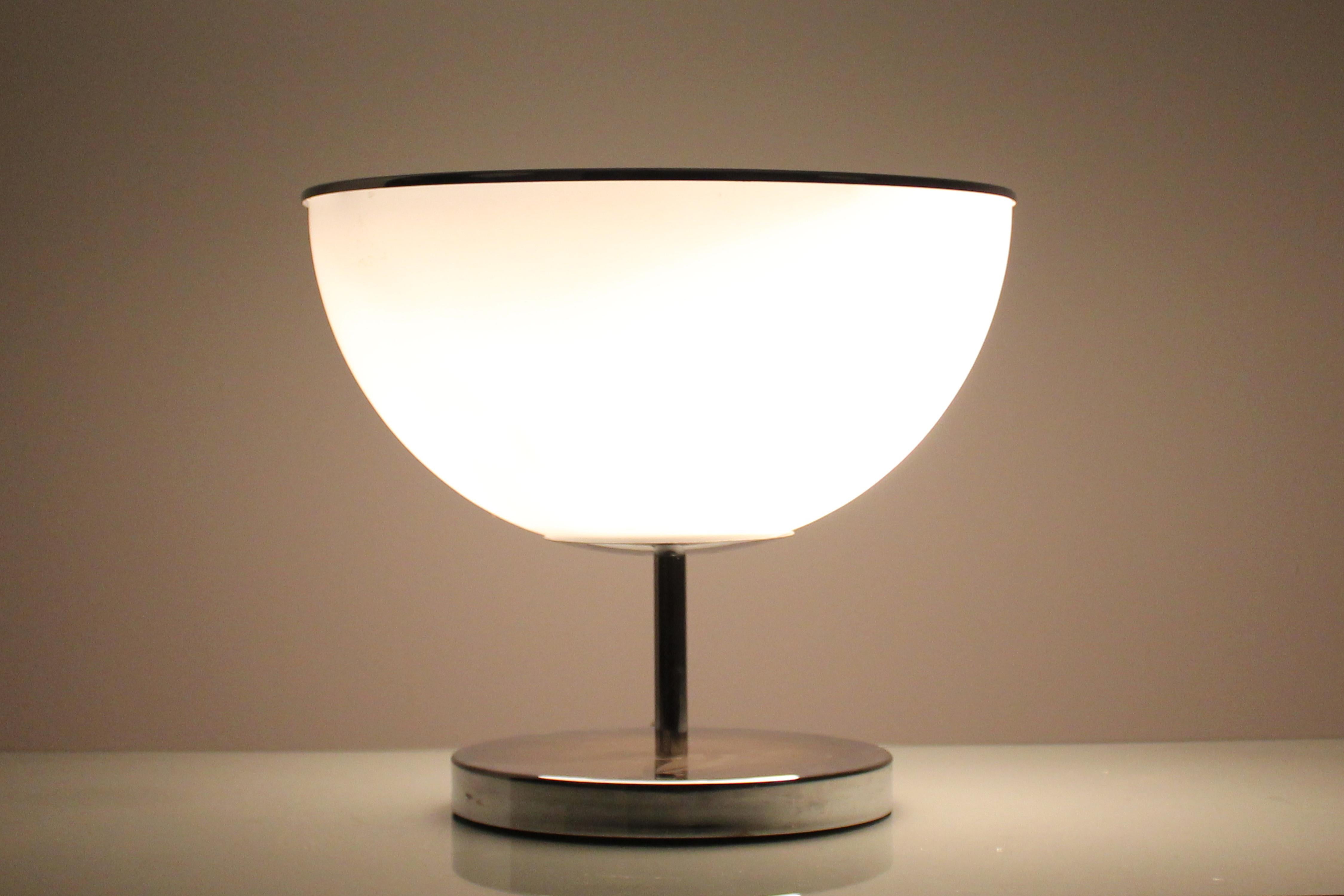 Lampe de bureau en verre et métal Mod. 2487 de G. Celada pour Fontana Arte, Italie, années 60 5