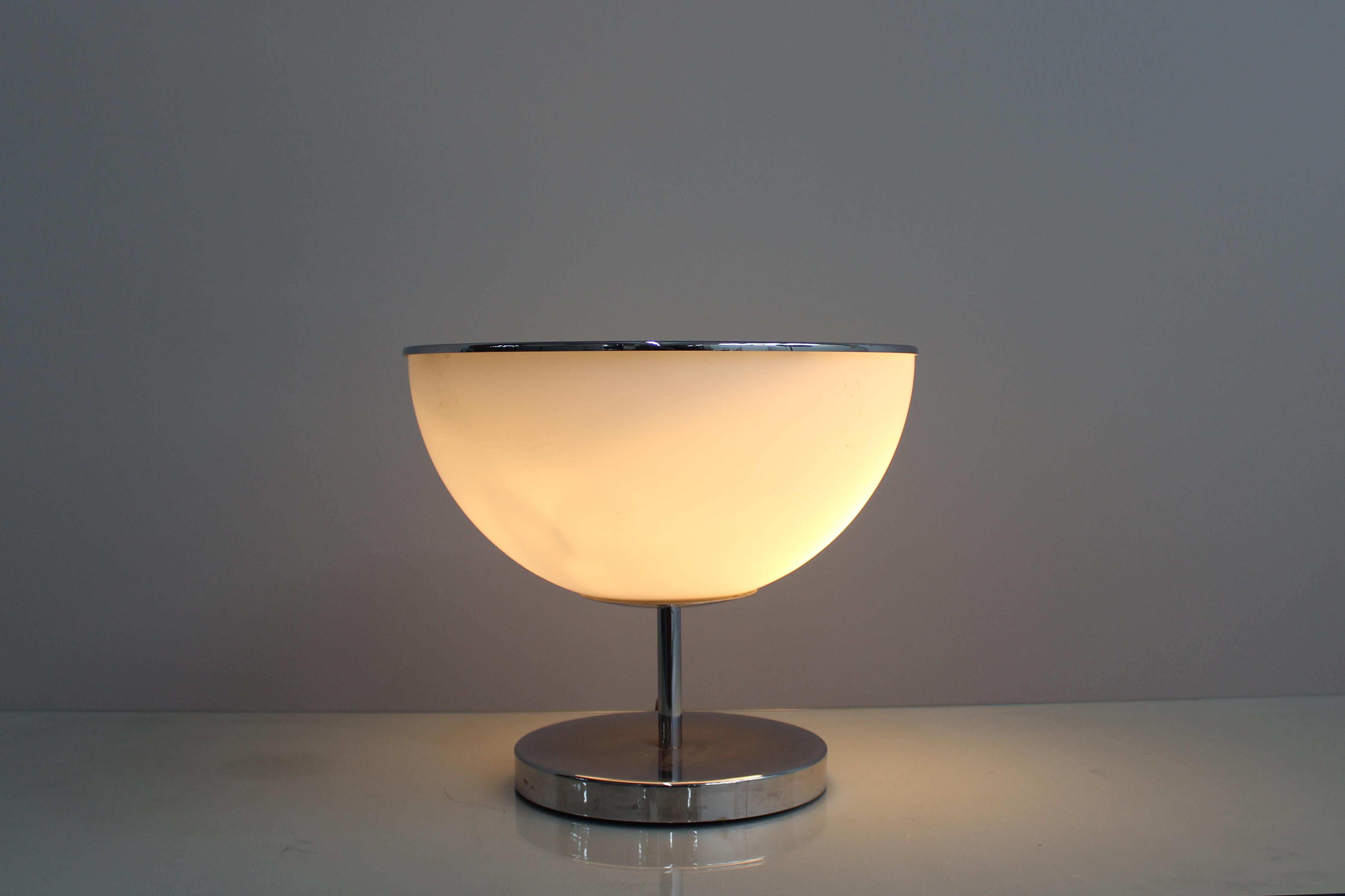 Lampe de bureau en verre et métal Mod. 2487 de G. Celada pour Fontana Arte, Italie, années 60 1