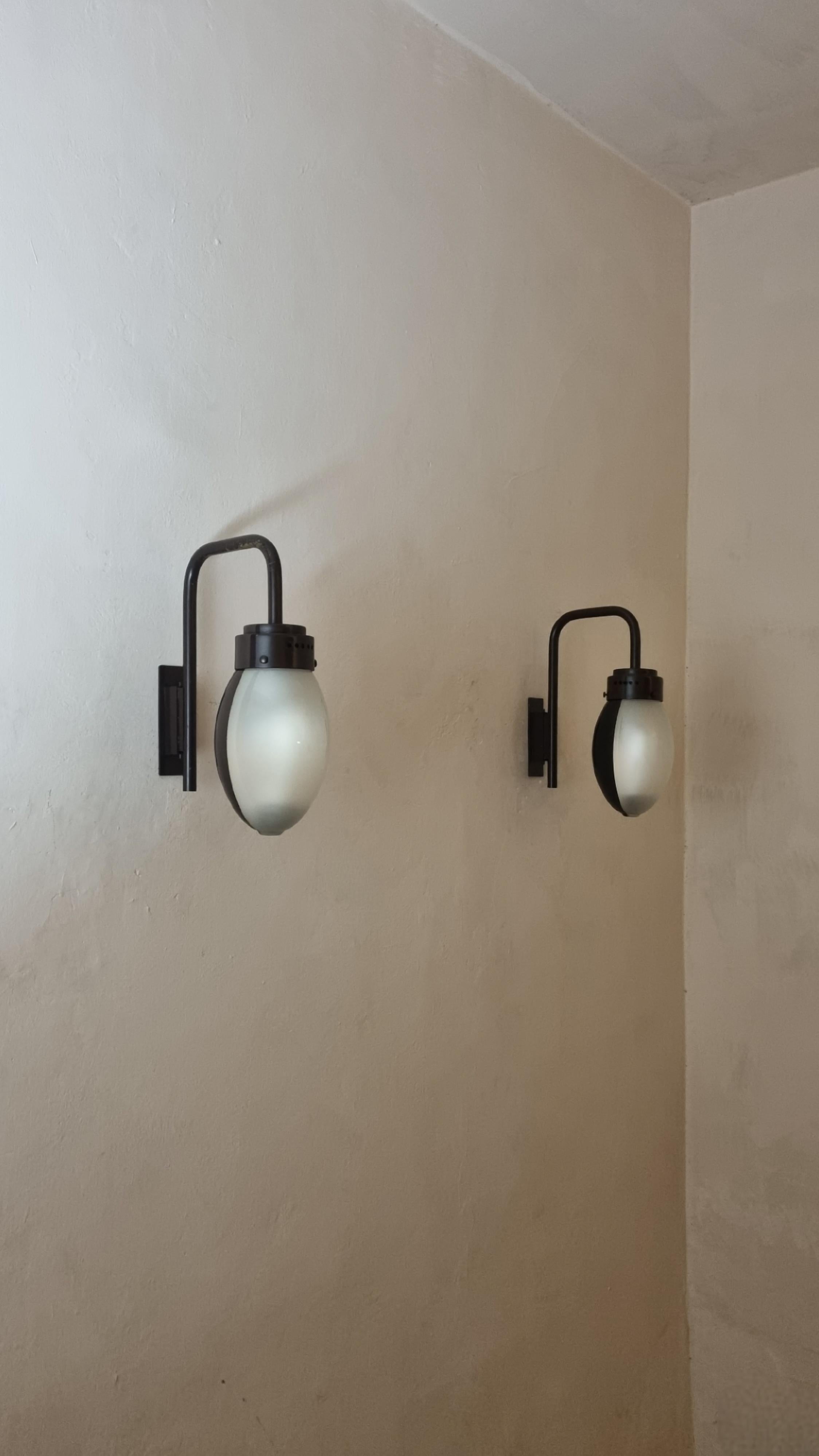 Appliques Ochetta Mod. 3052 conçues par F. Albini & F. Helg pour Arteluce 1963 en vente 5