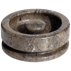Mod. 8532 by Angelo Mangiarotti for Knoll 1960s Design Marble Ashtray