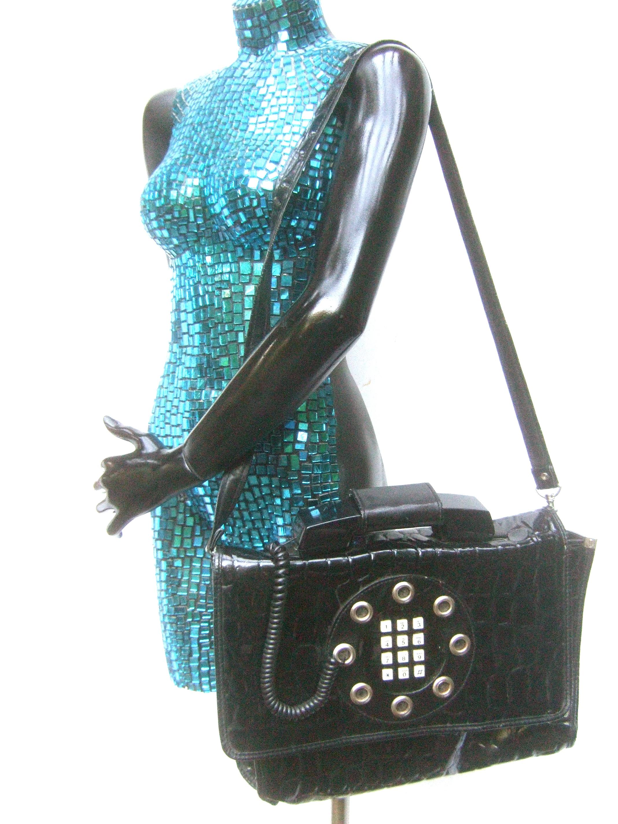 Mod Embossed Black Vinyl Telephone Shoulder Bag c 1980s In Good Condition For Sale In University City, MO