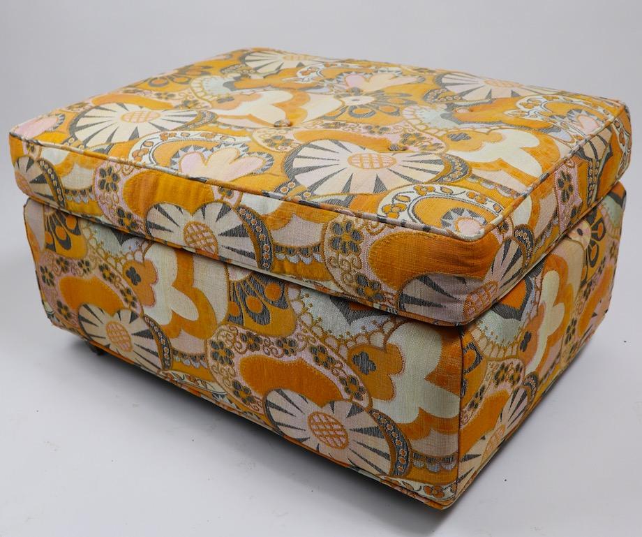 Mod Floral Print Ottoman Fabric Attributed to Jack Lenor Larsen 1