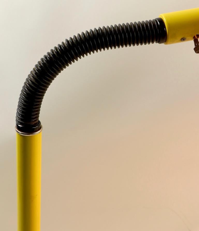 Mod Gooseneck Floor Lamp attributed to Lightolier 2