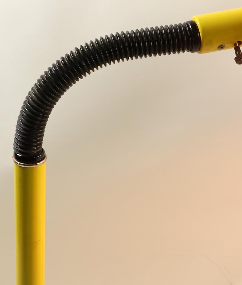 Mod Gooseneck Floor Lamp attributed to Lightolier 3