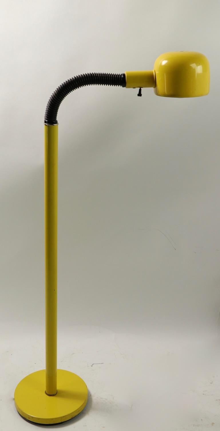 Mod Gooseneck Floor Lamp attributed to Lightolier 4