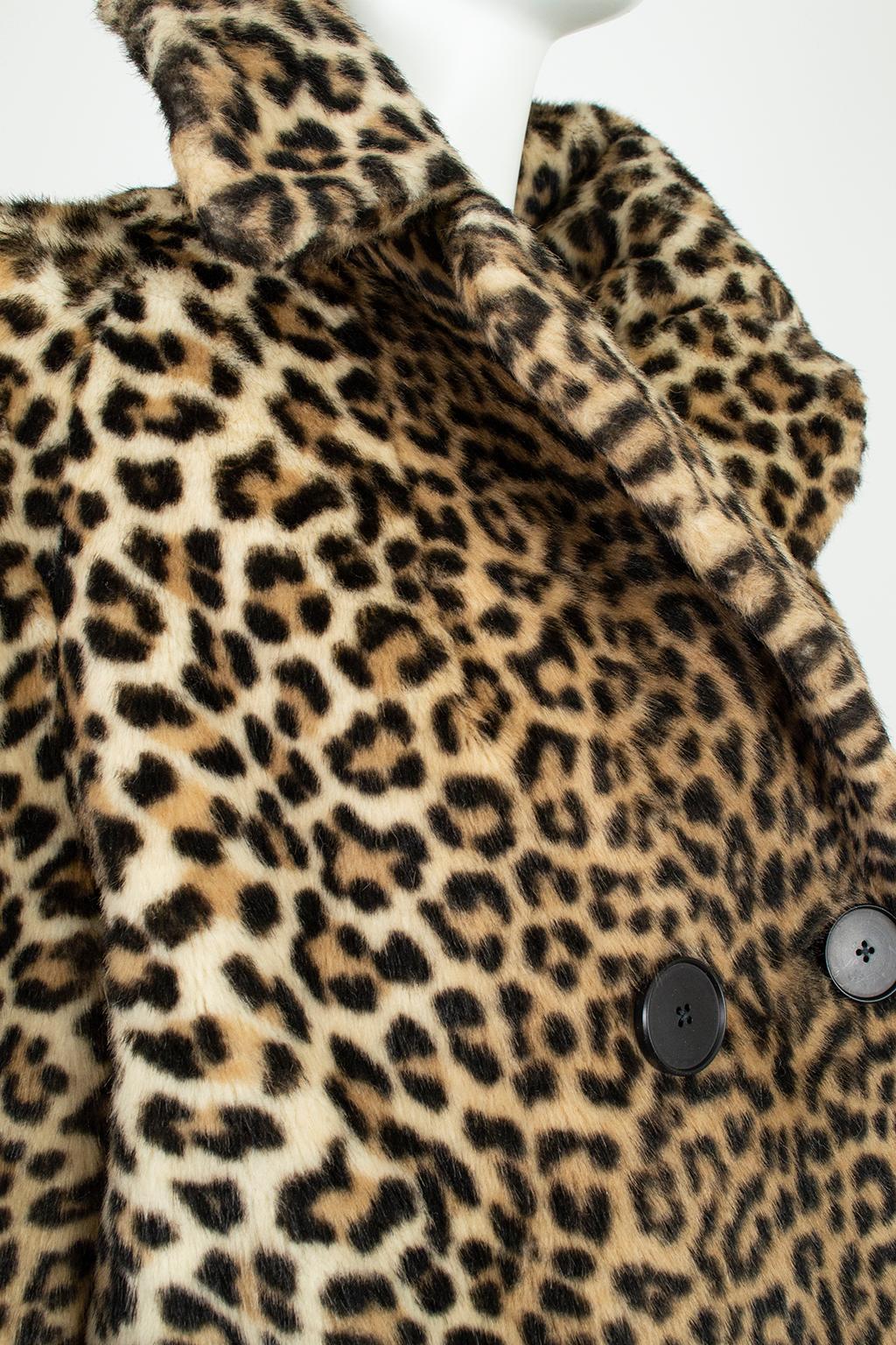 Mod *Large Size* Faux Leopard ¾ Length A-Line Bracelet Sleeve Coat – L-XL, 1960s 1