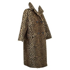 Vintage Mod *Large Size* Faux Leopard ¾ Length A-Line Bracelet Sleeve Coat – L-XL, 1960s