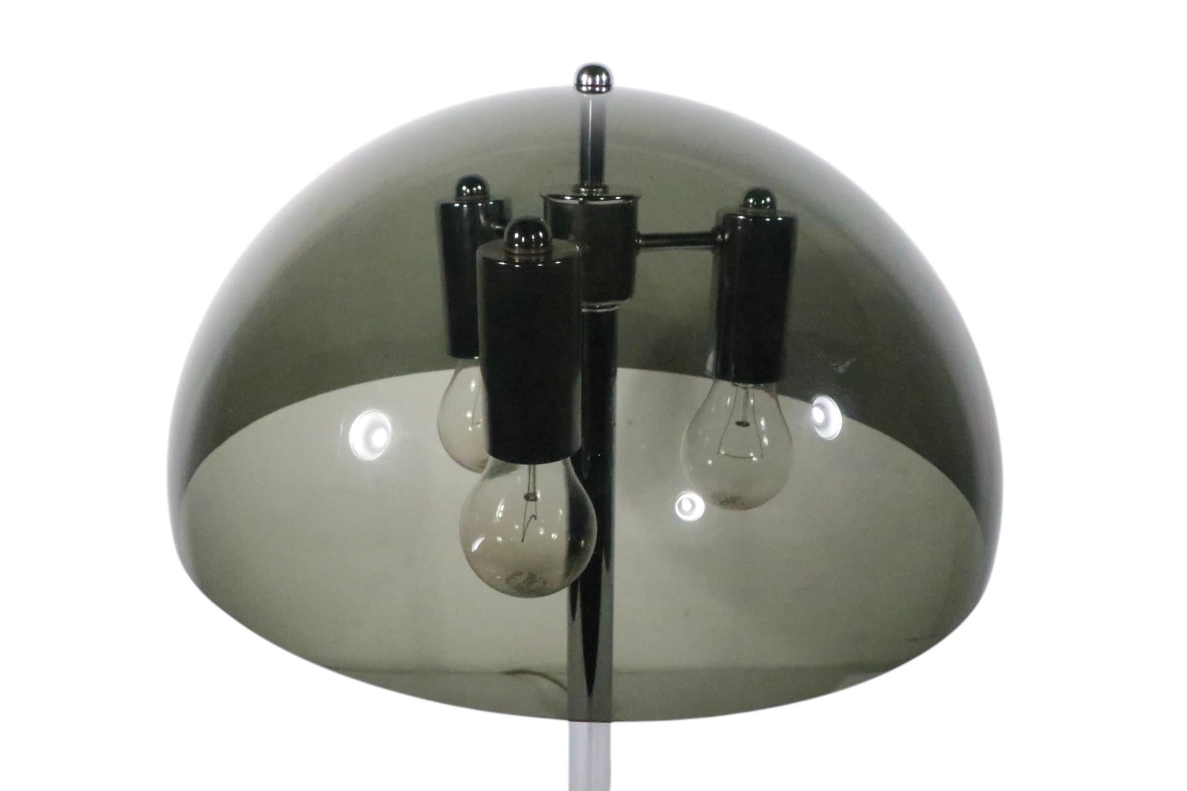20th Century Mod Mid Century Space Age Mushroom Form Table Lamp Tinted Lucite and Chrome '70s For Sale
