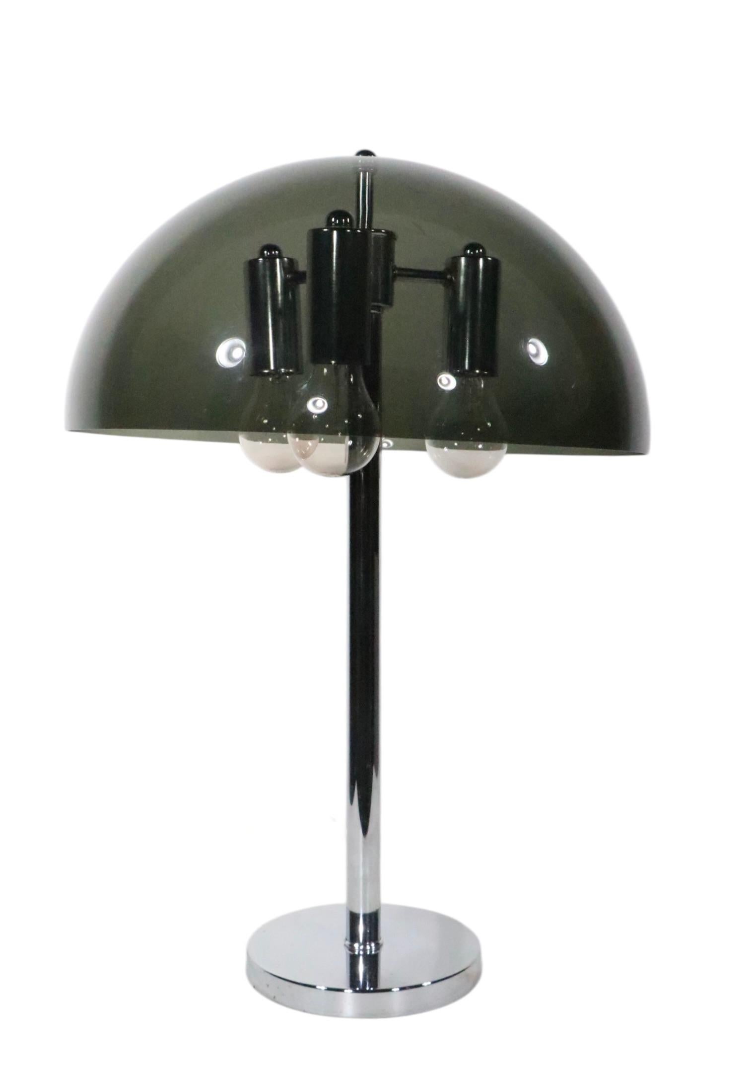 Mod Mid Century Space Age Mushroom Form Table Lamp Tinted Lucite and Chrome '70s For Sale 2